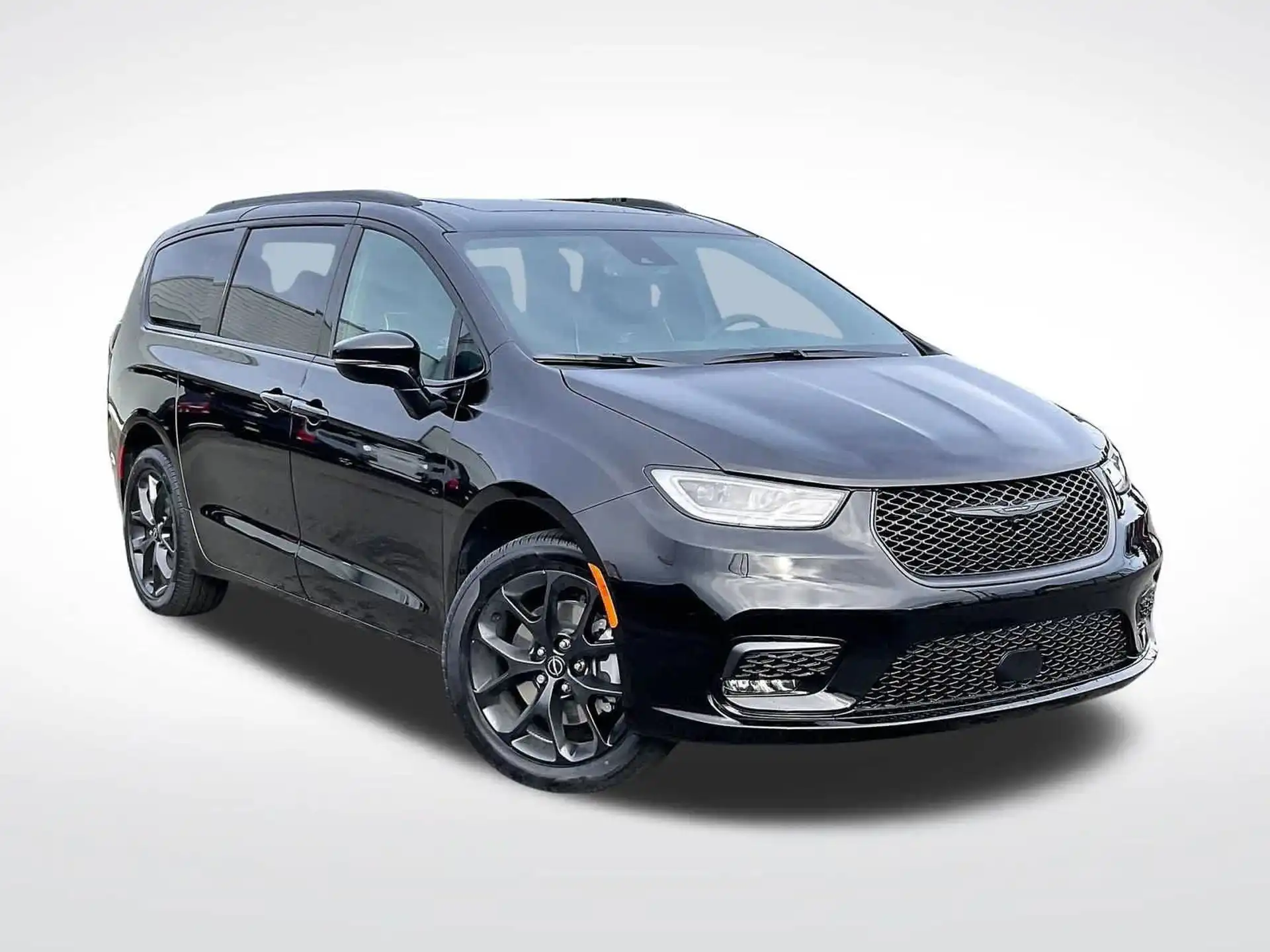 2026 Chrysler Pacifica Limited AWD's photo