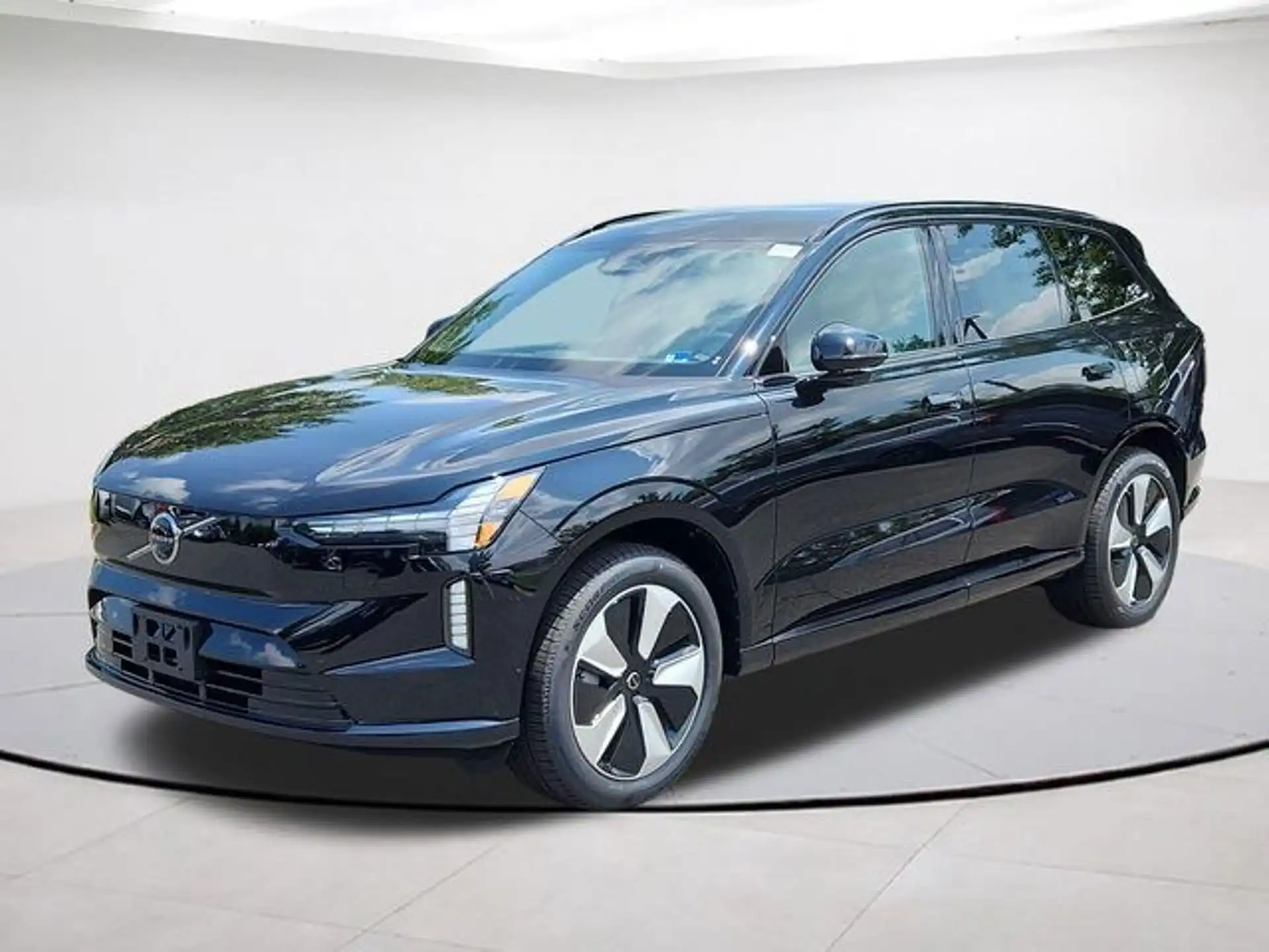 2026 Volvo EX90 Twin Motor Plus 6-Seater's photo