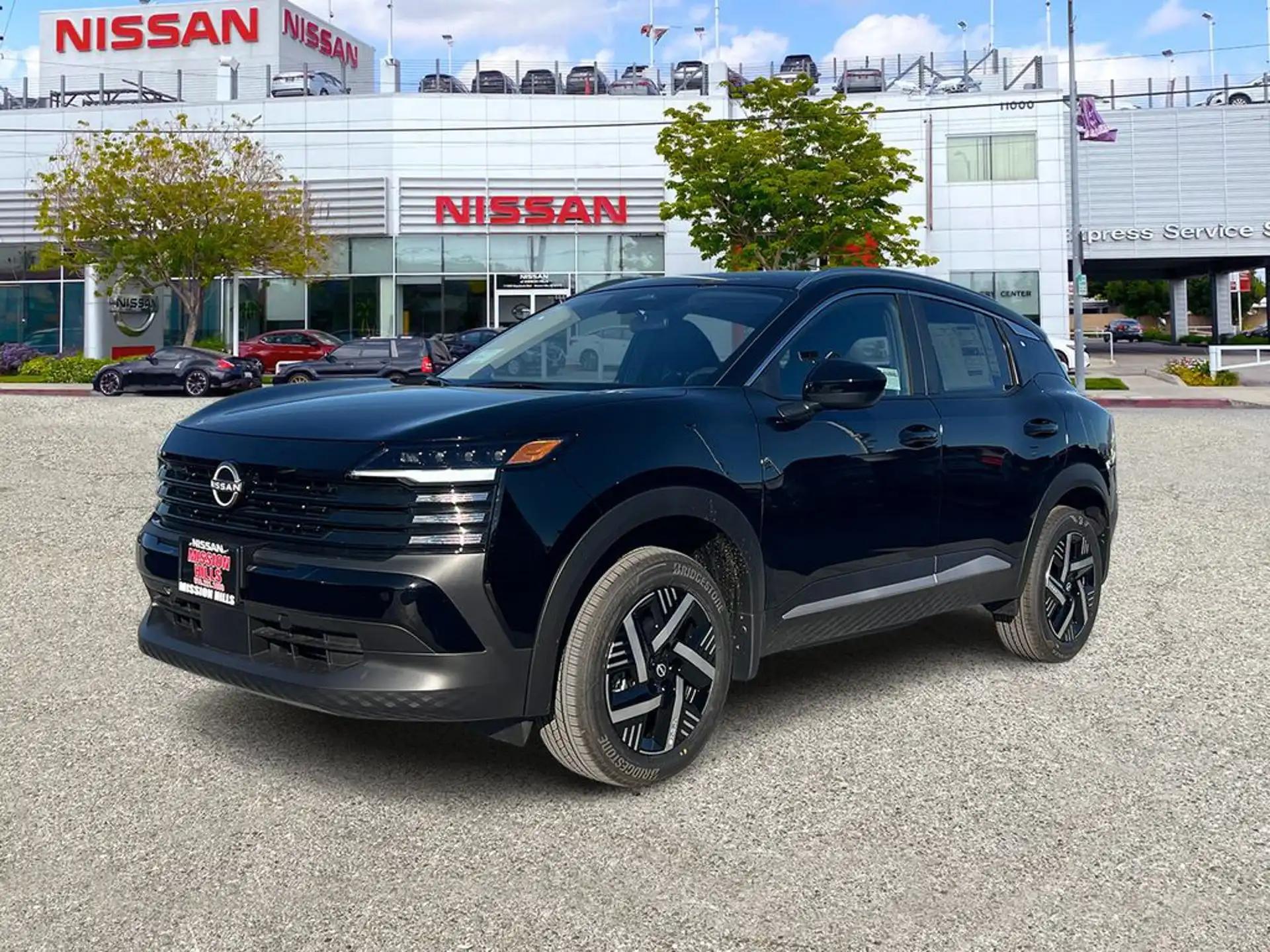 2026 Nissan Kicks 2.0 SV's photo