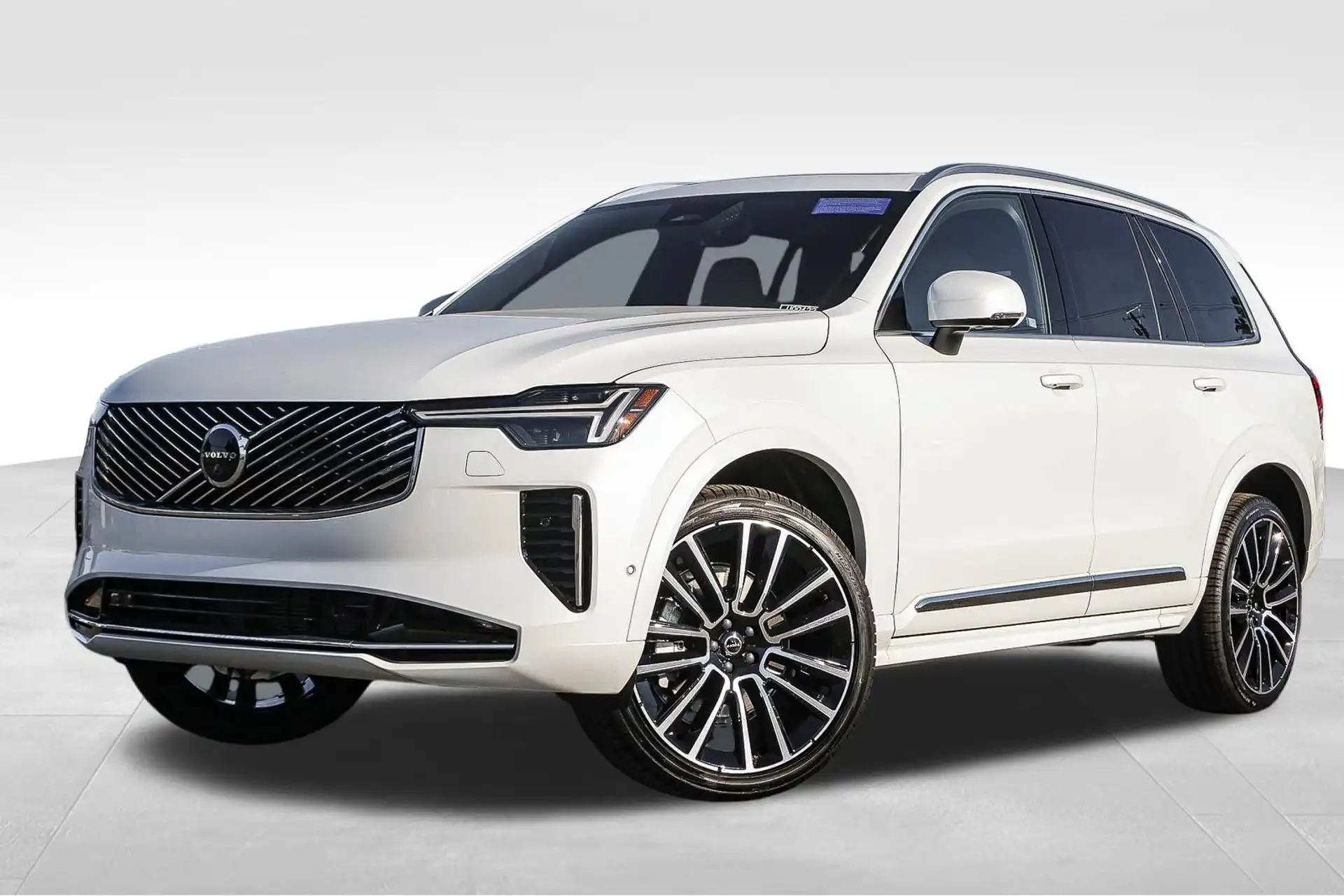 2026 Volvo XC90 B6 Plus Bright 7-Seater 4WD's photo