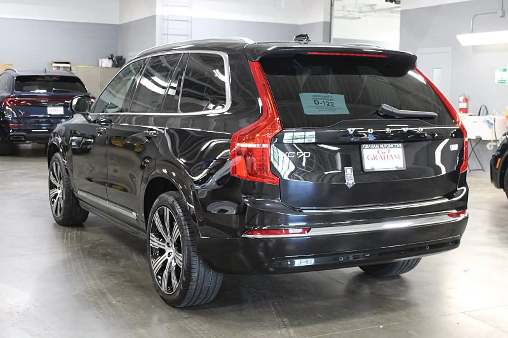 2024 Volvo XC90 T8 Recharge Plus Bright Theme 7-Seat 4WD's photo