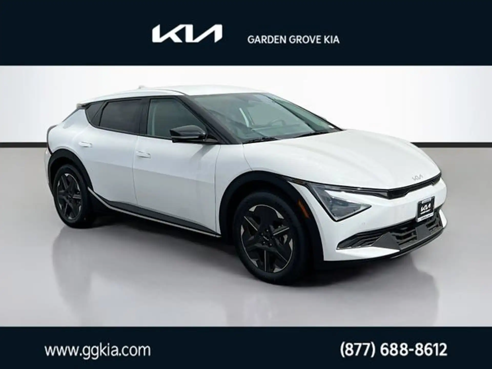 2026 Kia EV6 Light L/R's photo
