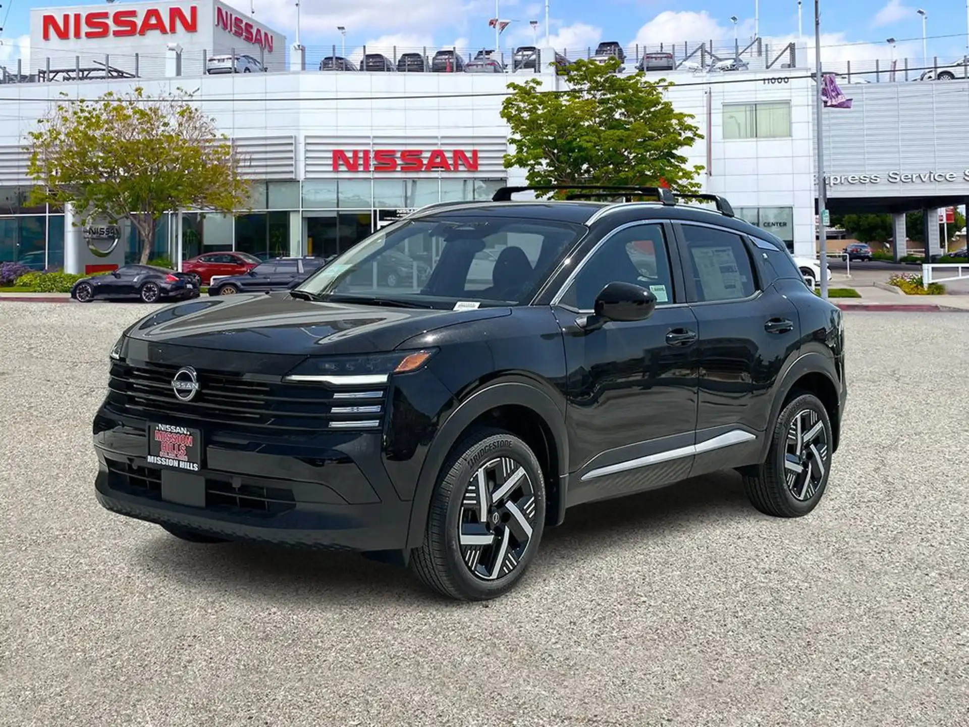 2026 Nissan Kicks 2.0 SV's photo