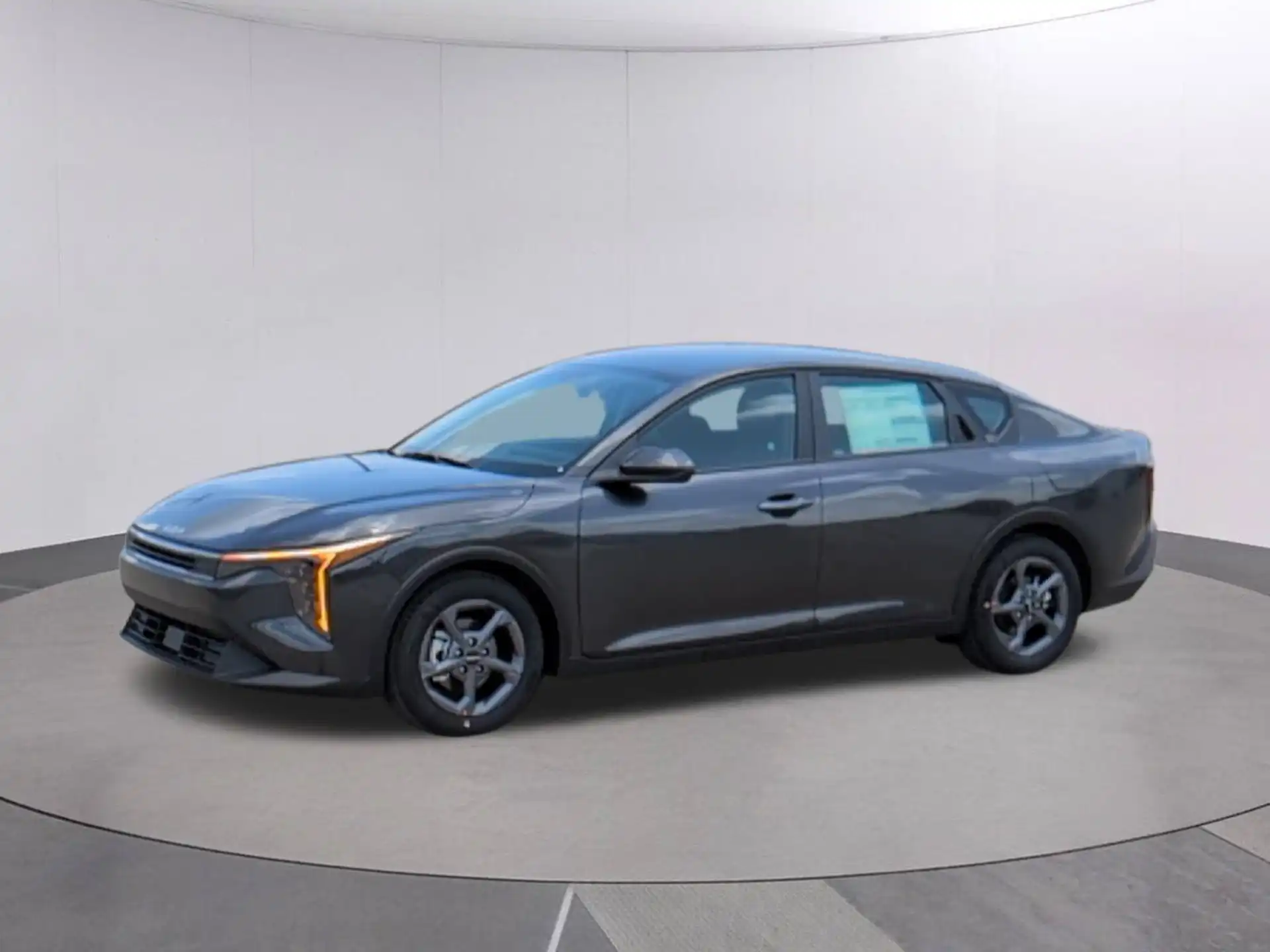 2026 Kia K4 LXS AT's photo