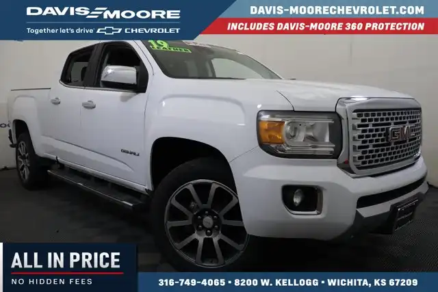 2019 GMC Canyon Denali 4WD Crew Cab Long Box's photo