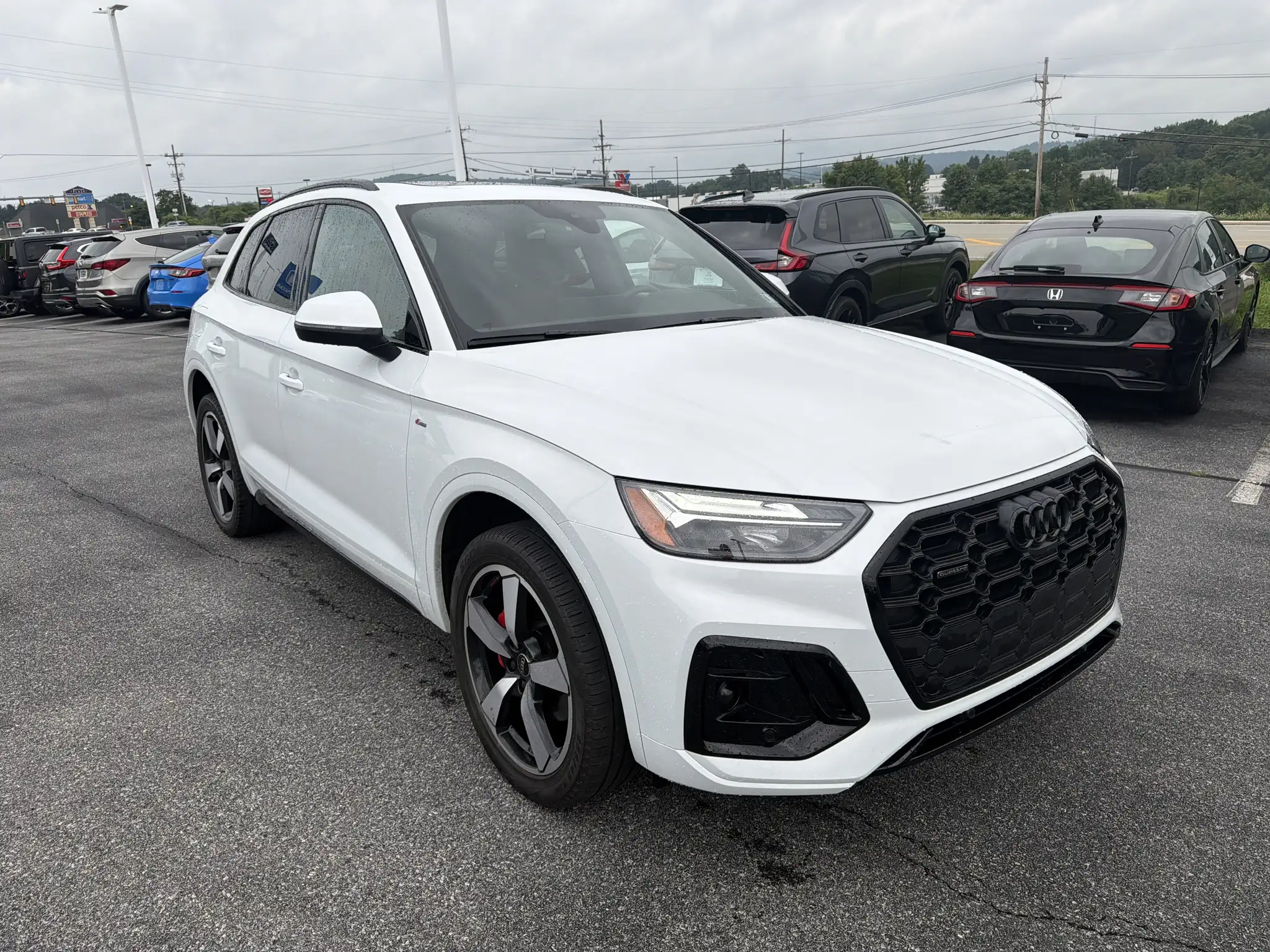 2024 Audi Q5 45 Premium Plus's photo