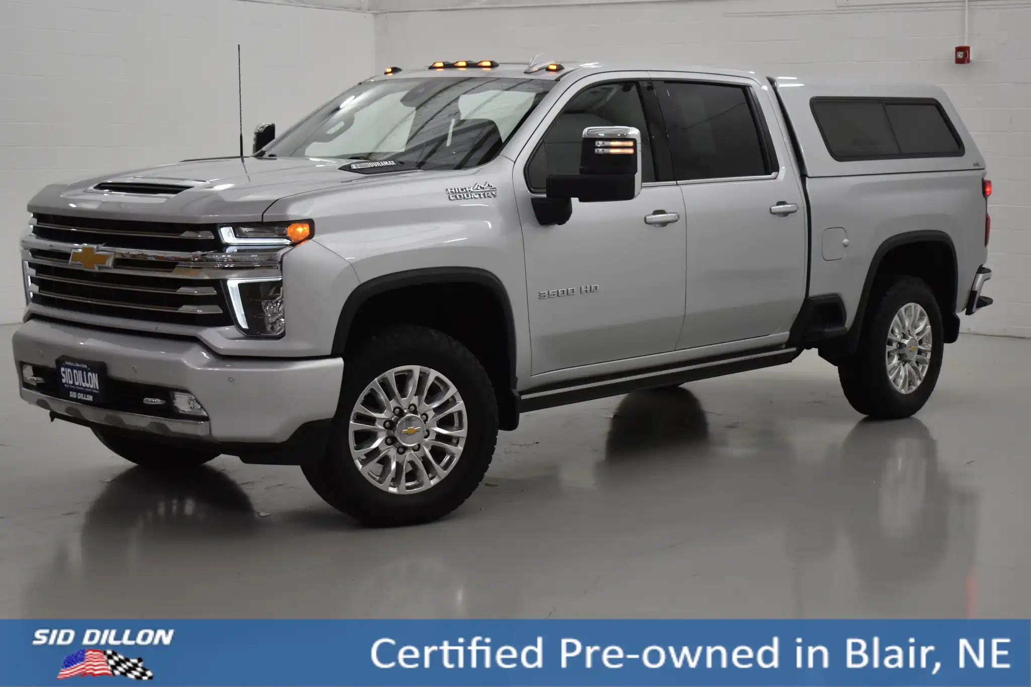 2022 Chevrolet Silverado HD High Country 4WD Crew Cab Std Box SRW's photo
