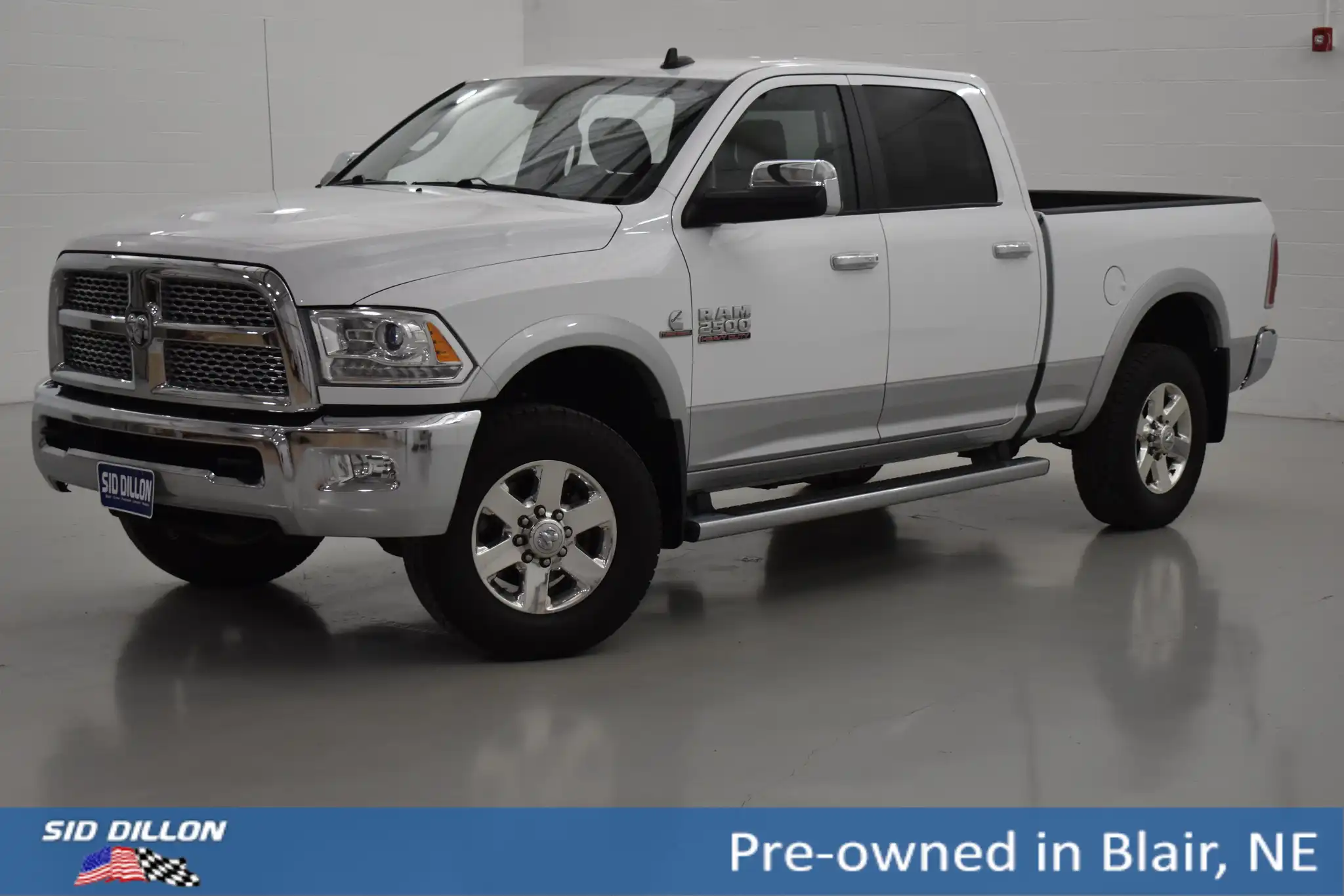 2015 RAM 2500 Laramie 4X4 Crew Cab SWB's photo