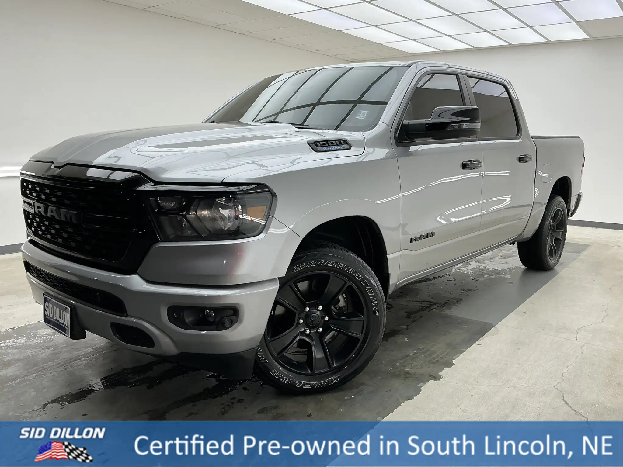 2023 RAM 1500 Big Horn/Lone Star 4WD Crew Cab 5'7's photo