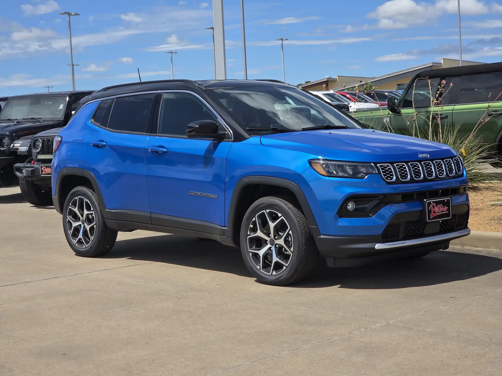 2026 Jeep Compass Limited 4WD's photo