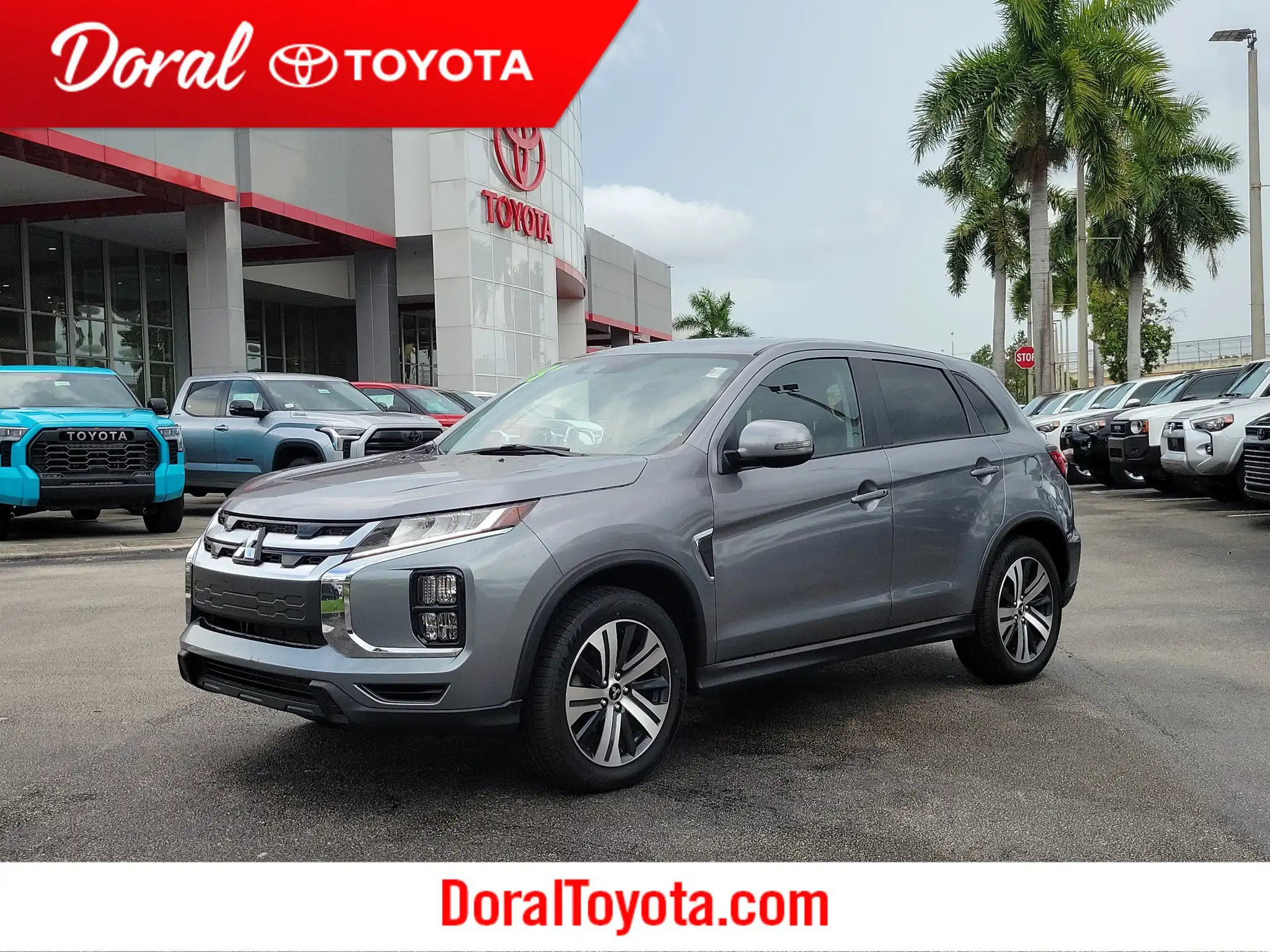 2023 Mitsubishi Outlander Sport 2.0 SE AWC CVT's photo
