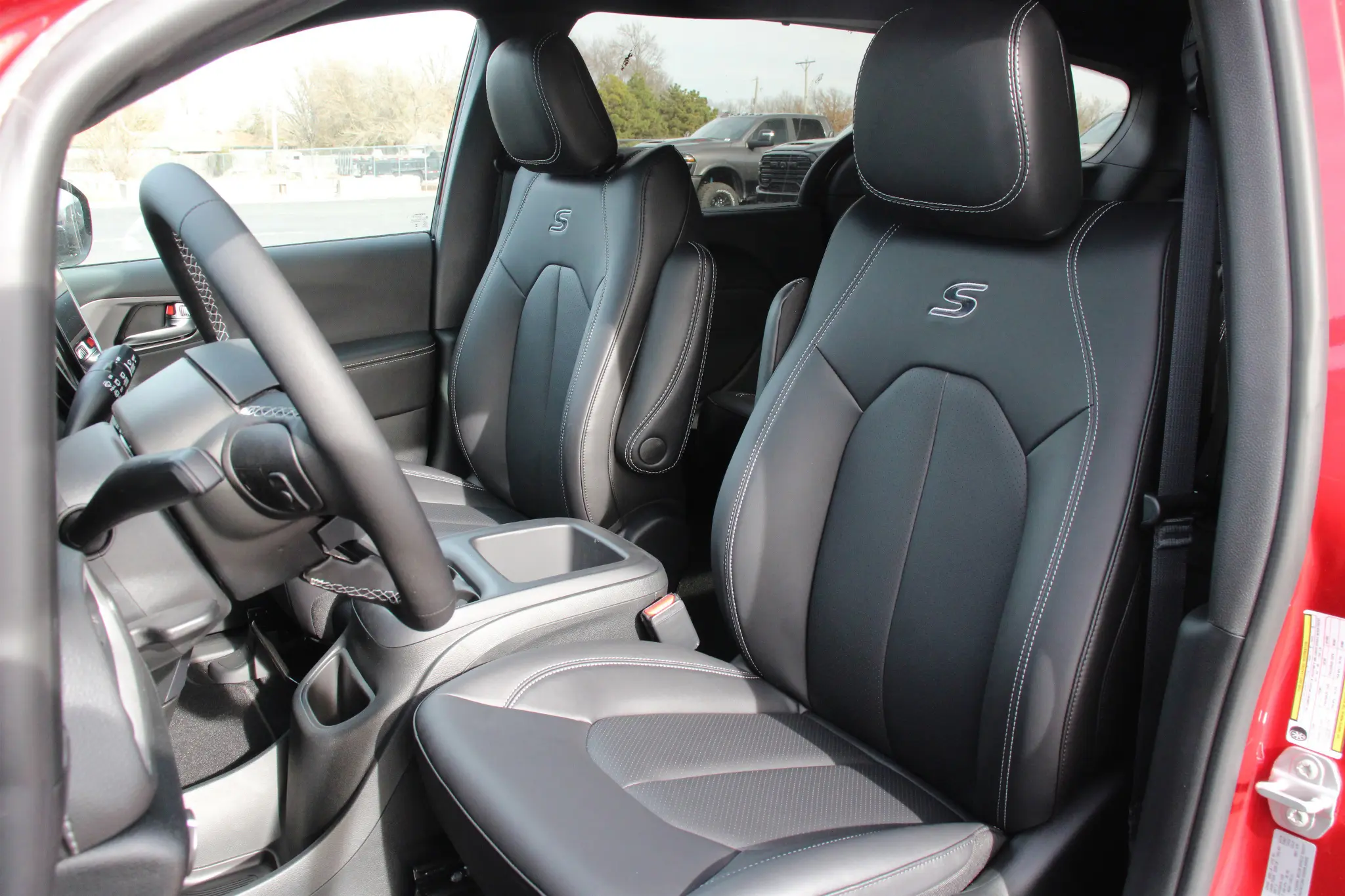 2026 Chrysler Pacifica Select photo 5