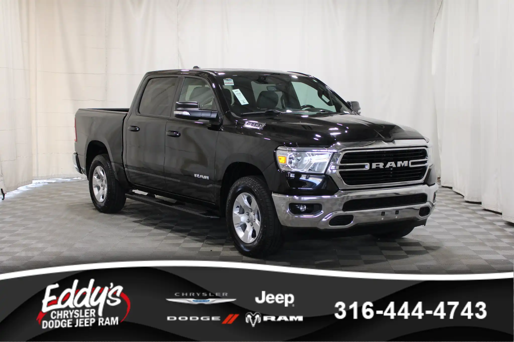 2021 RAM 1500 Big Horn/Lone Star 4WD Crew Cab 5'7's photo