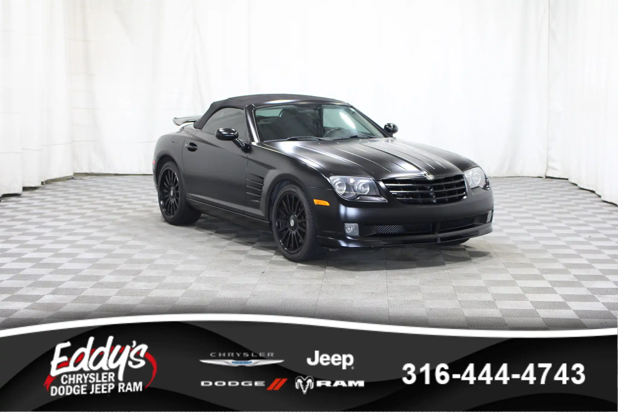 2005 Chrysler Crossfire SRT-6's photo