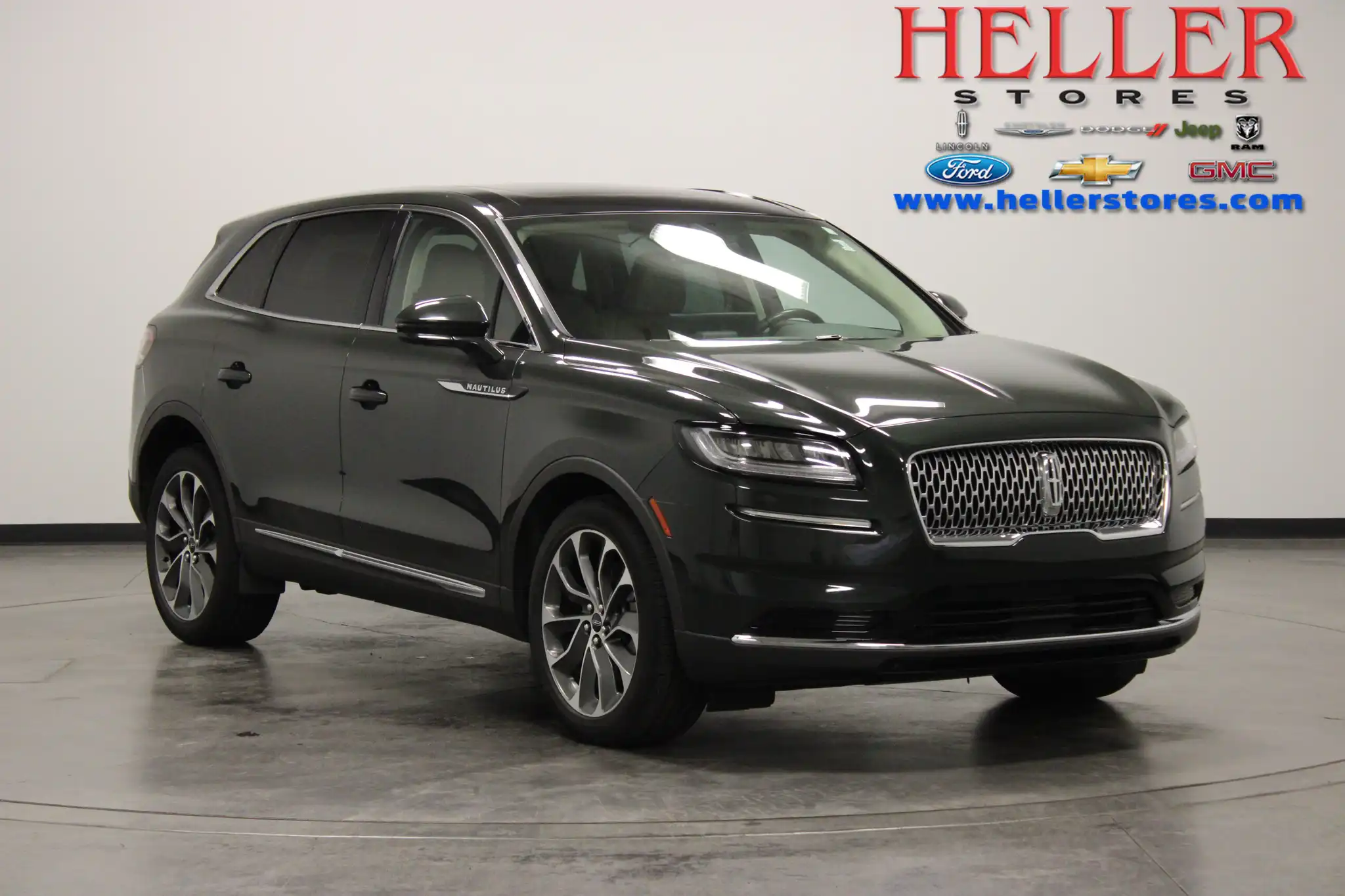 2022 Lincoln Nautilus Reserve AWD's photo