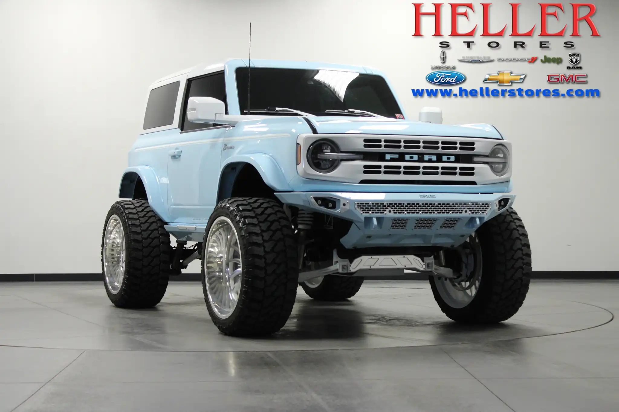 2024 Ford Bronco Heritage Limited Edition's photo