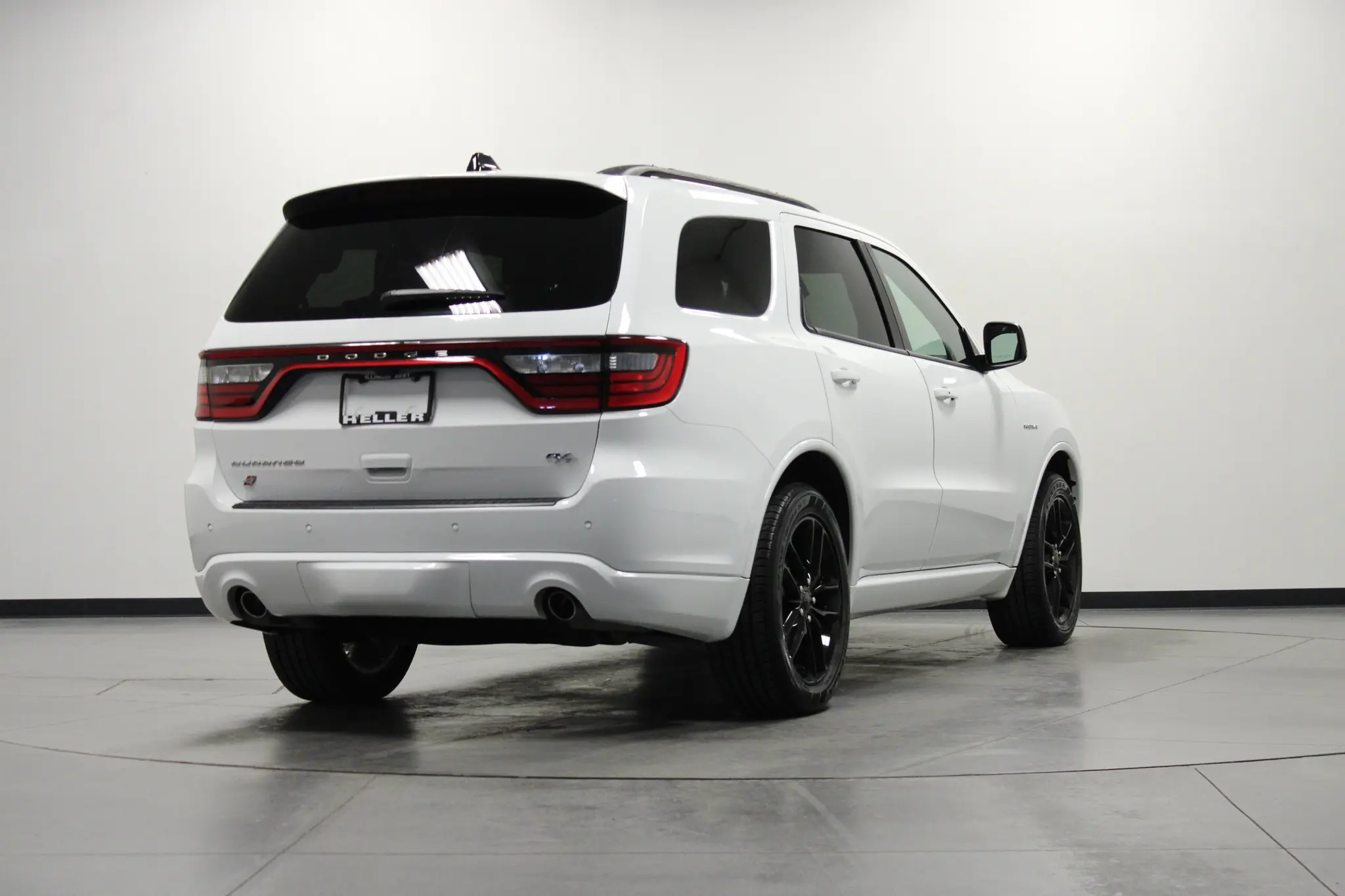 2025 Dodge Durango R/T AWD photo 4
