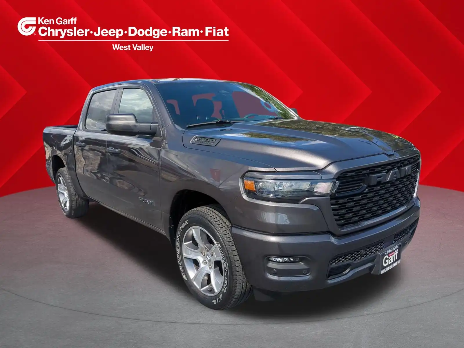 2026 RAM 1500 Express 4WD Crew Cab 5'7's photo