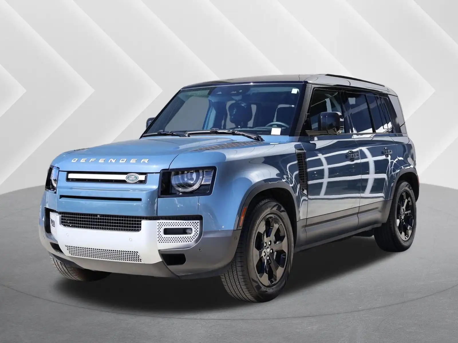 2025 Land Rover Defender 110 S P300's photo