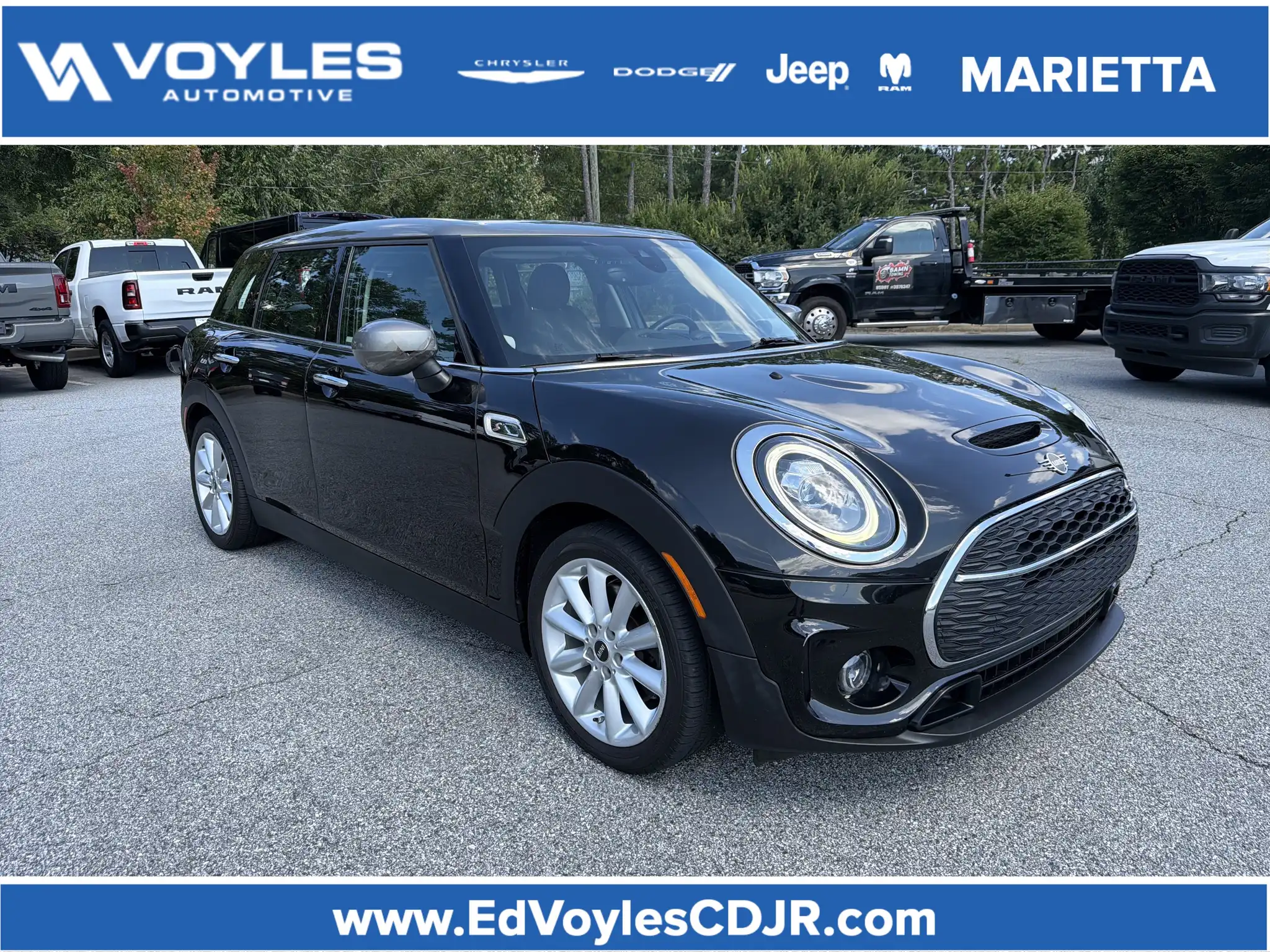 2020 MINI Clubman Cooper S's photo