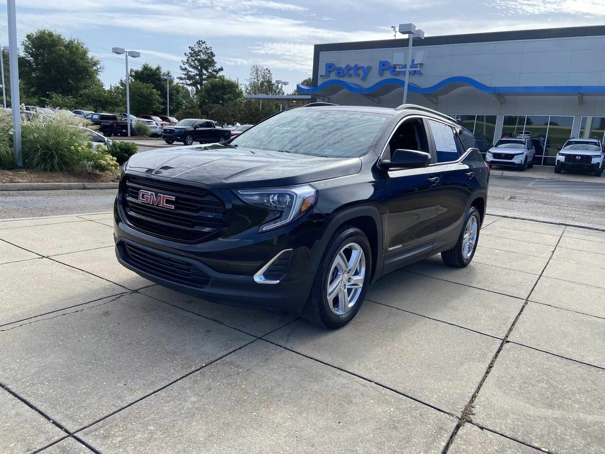 2021 GMC Terrain SLE FWD photo 4