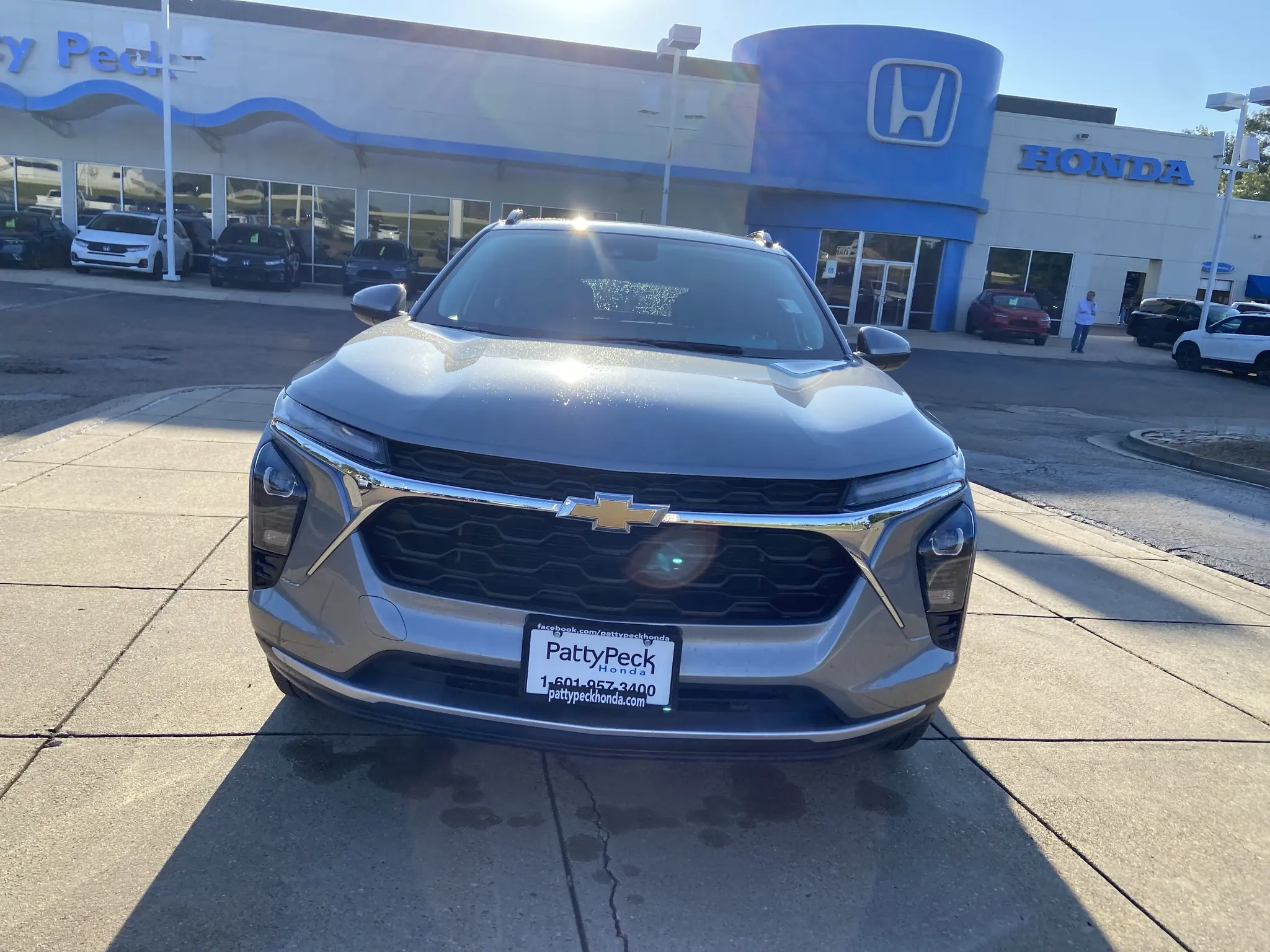2024 Chevrolet Trax LT photo 3