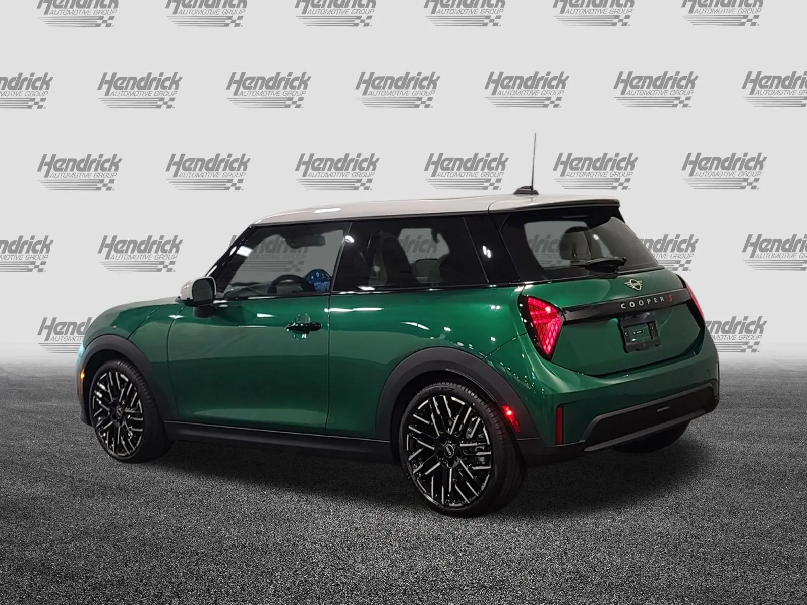 2026 MINI Hardtop Cooper S photo 5