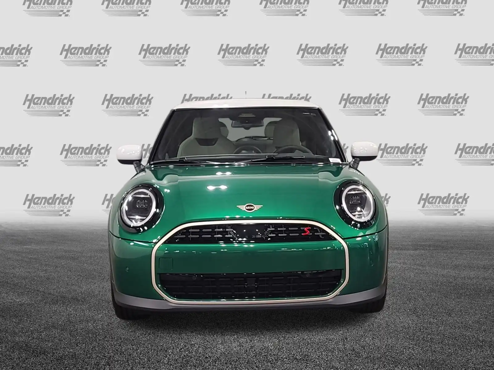 2026 MINI Hardtop Cooper S Signature's photo
