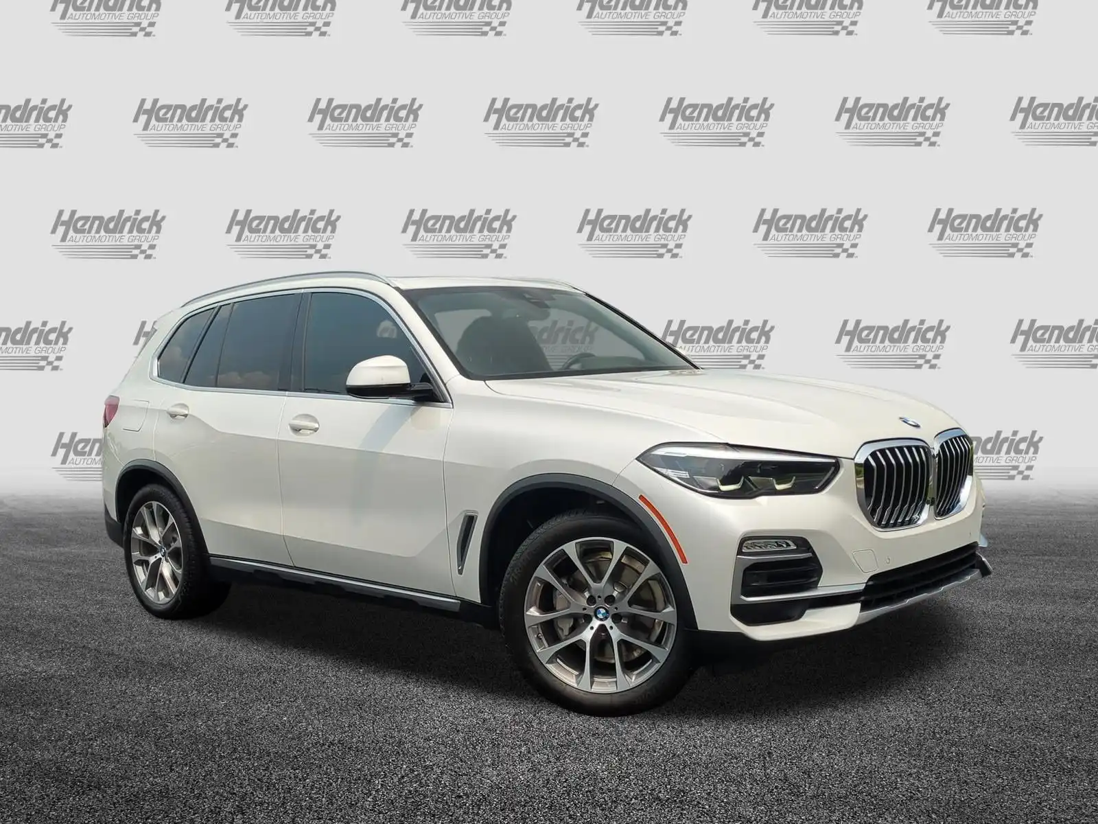 2019 BMW X5 xDrive40i's photo