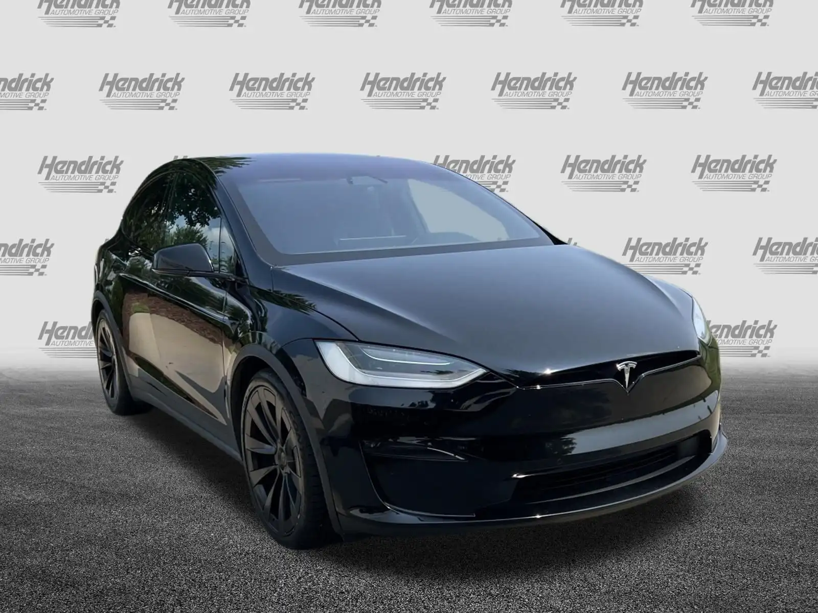 2022 Tesla Model X Plaid's photo