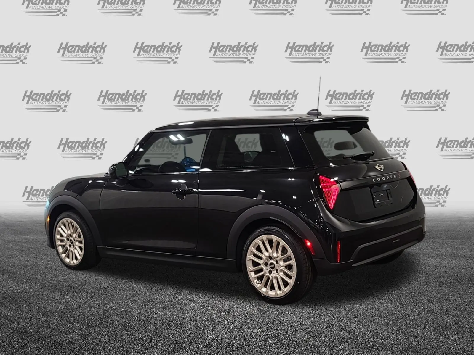 2026 MINI Hardtop Cooper S photo 5