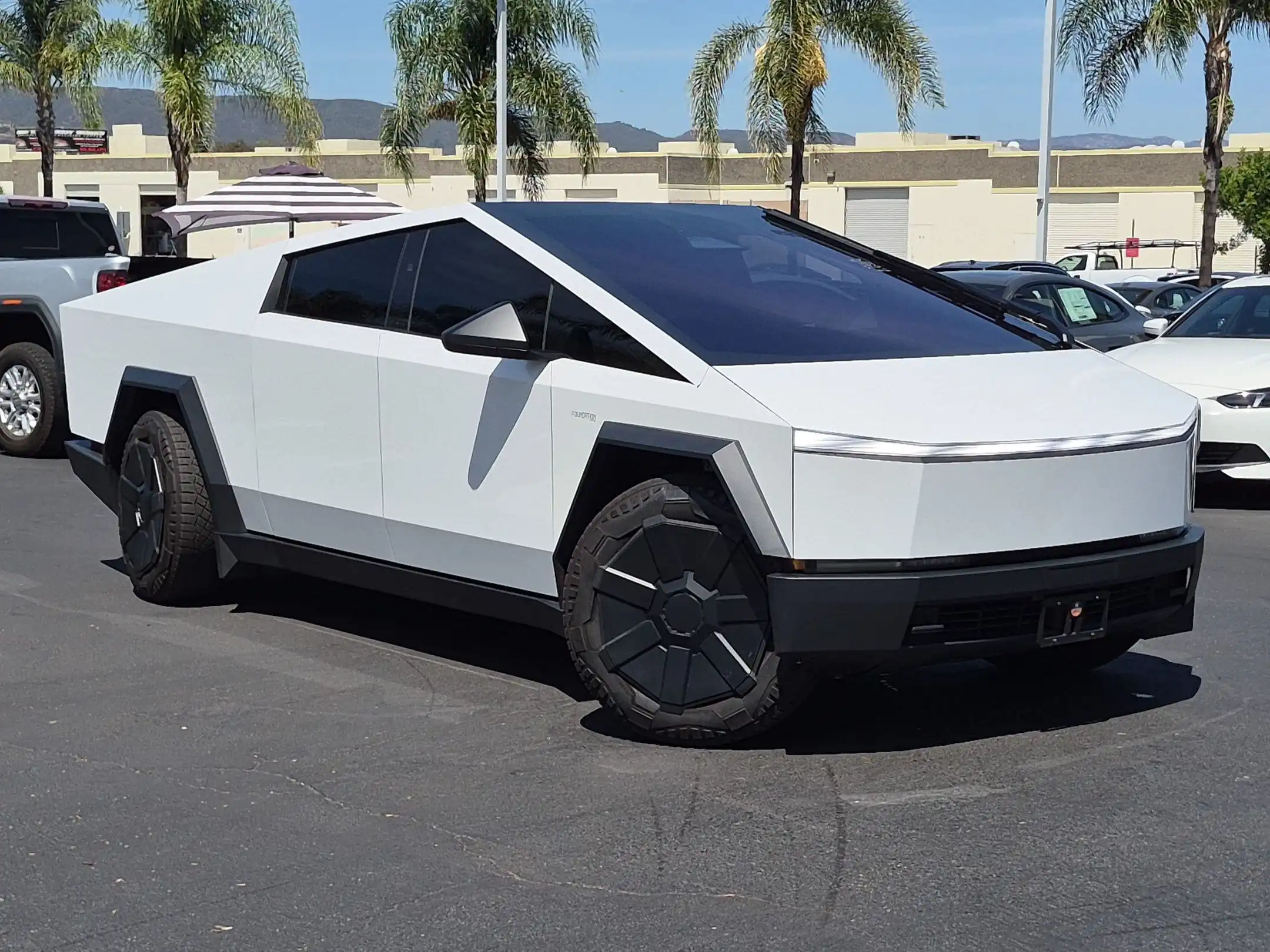 2024 Tesla Cybertruck Cyberbeast's photo