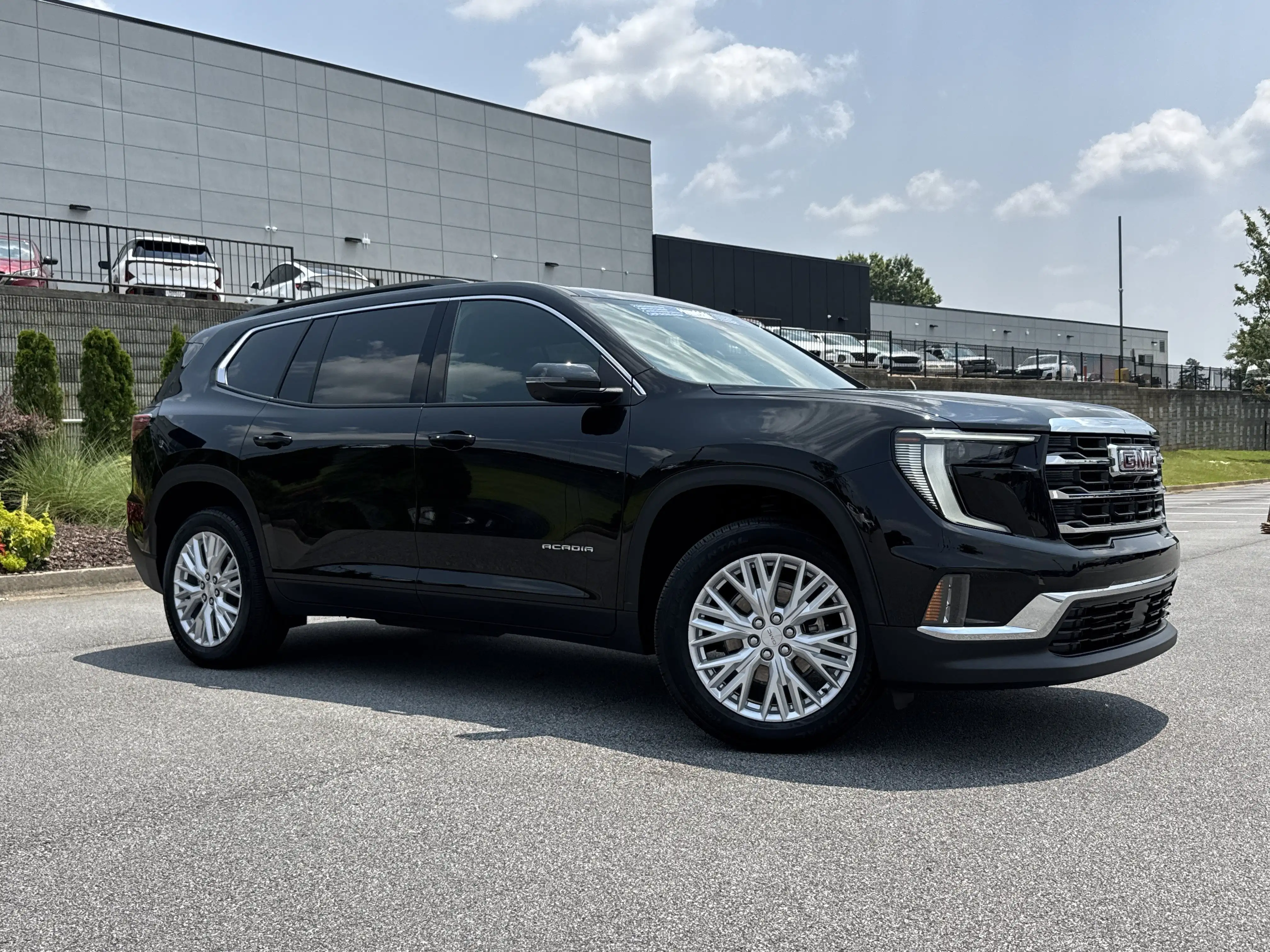 2026 GMC Acadia Elevation FWD's photo