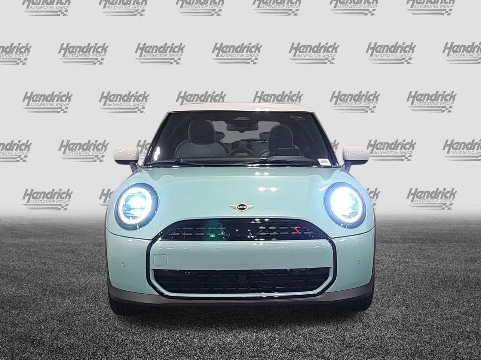 2026 MINI Hardtop Cooper S's photo