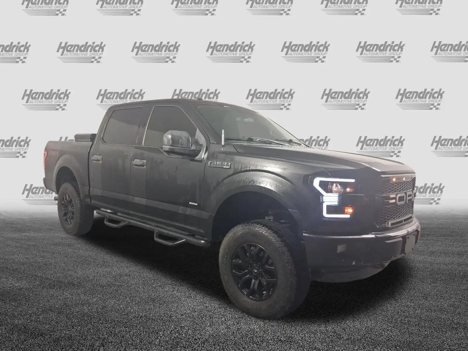 2015 Ford F-150 XLT 4x4 SuperCrew 145-in's photo