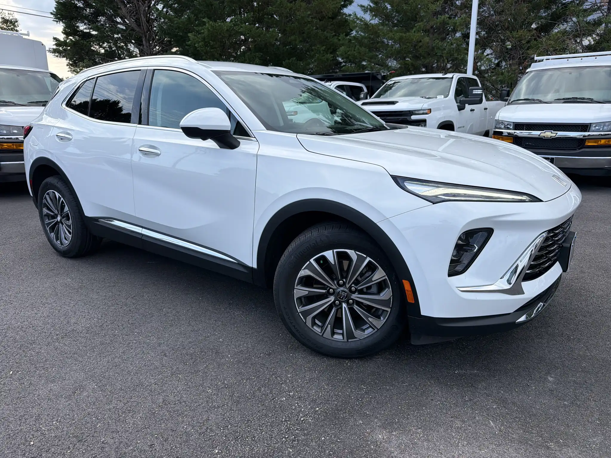 2025 Buick Envision Preferred AWD's photo