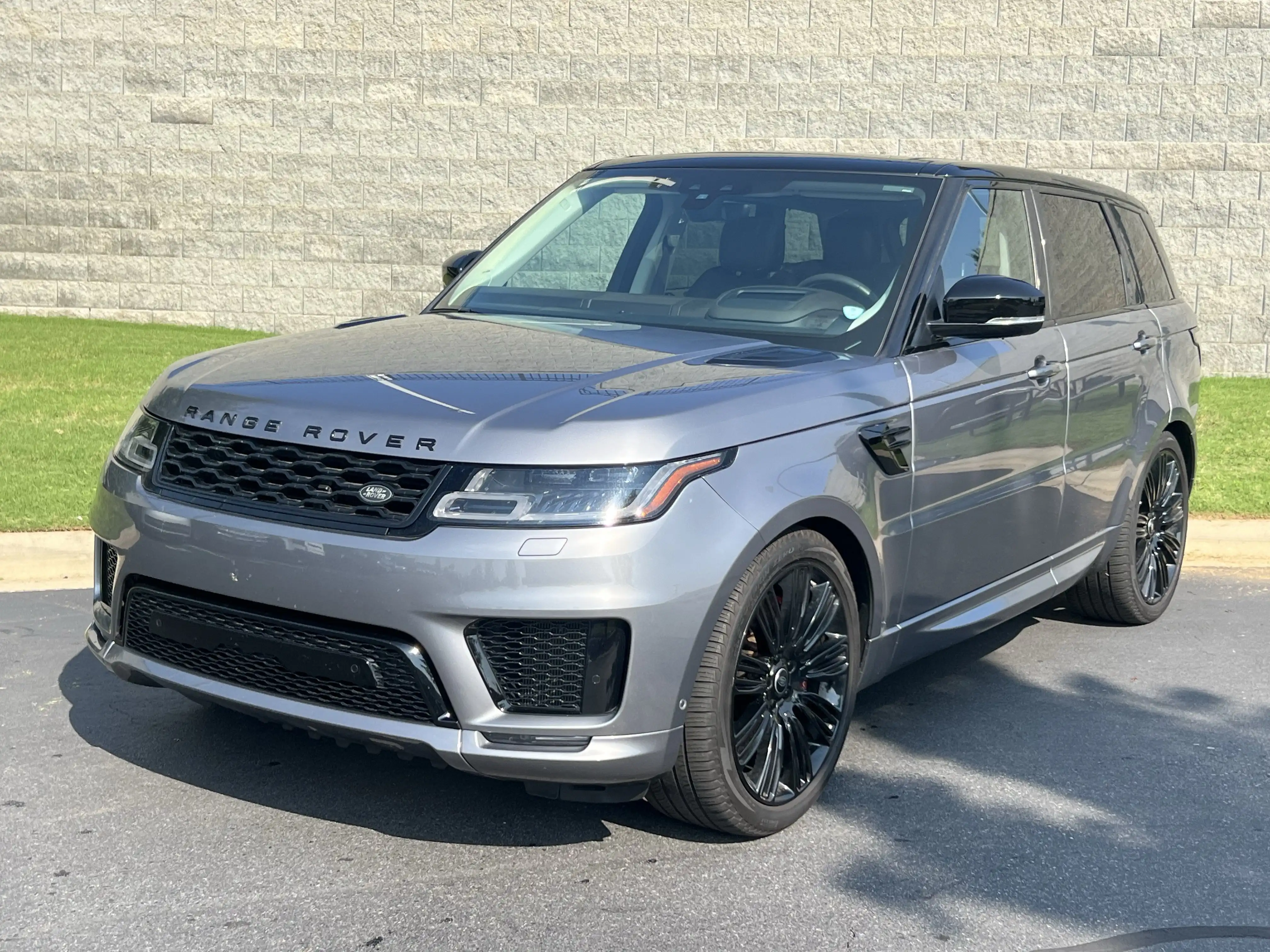2021 Land Rover Range Rover Sport P525 HSE's photo