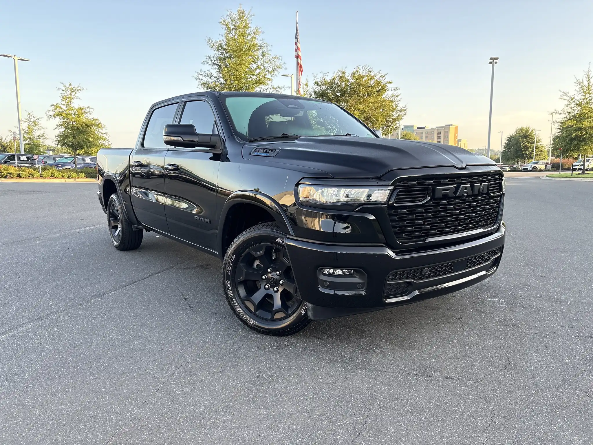 2025 RAM 1500 Big Horn/Lone Star 4x4 Crew Cab 5'7's photo