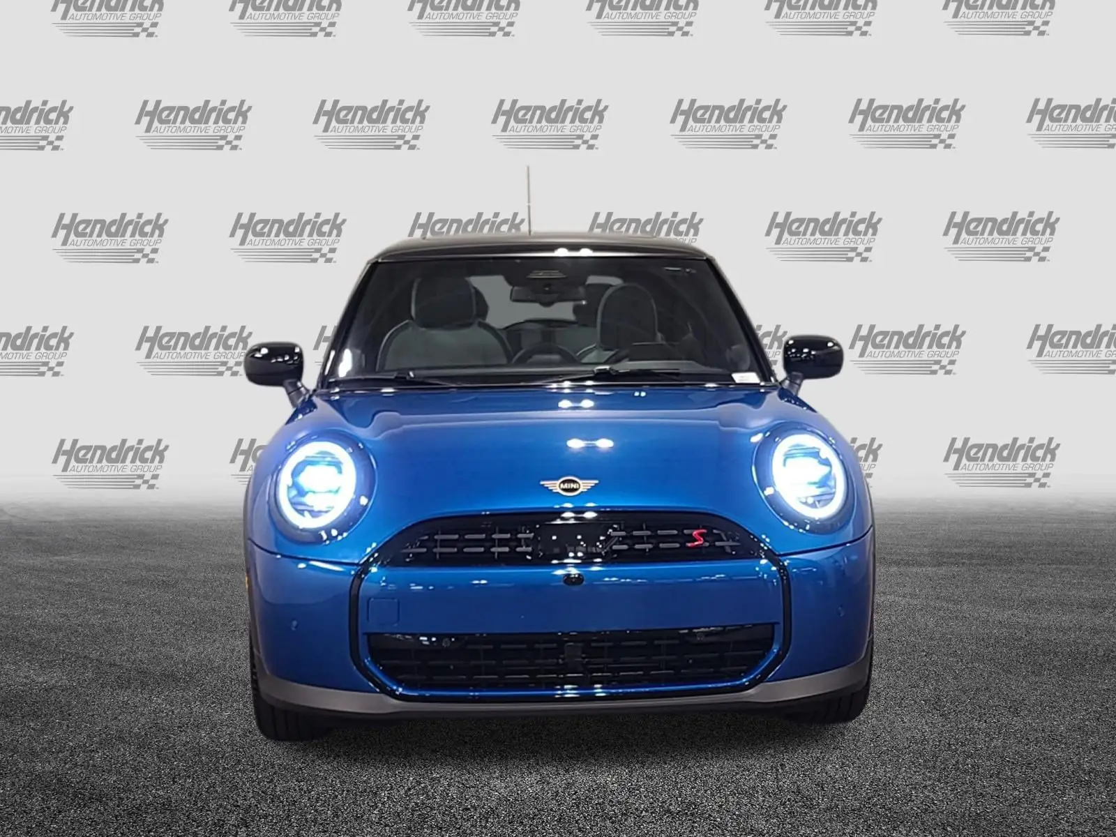 2026 MINI Hardtop Cooper S photo 1