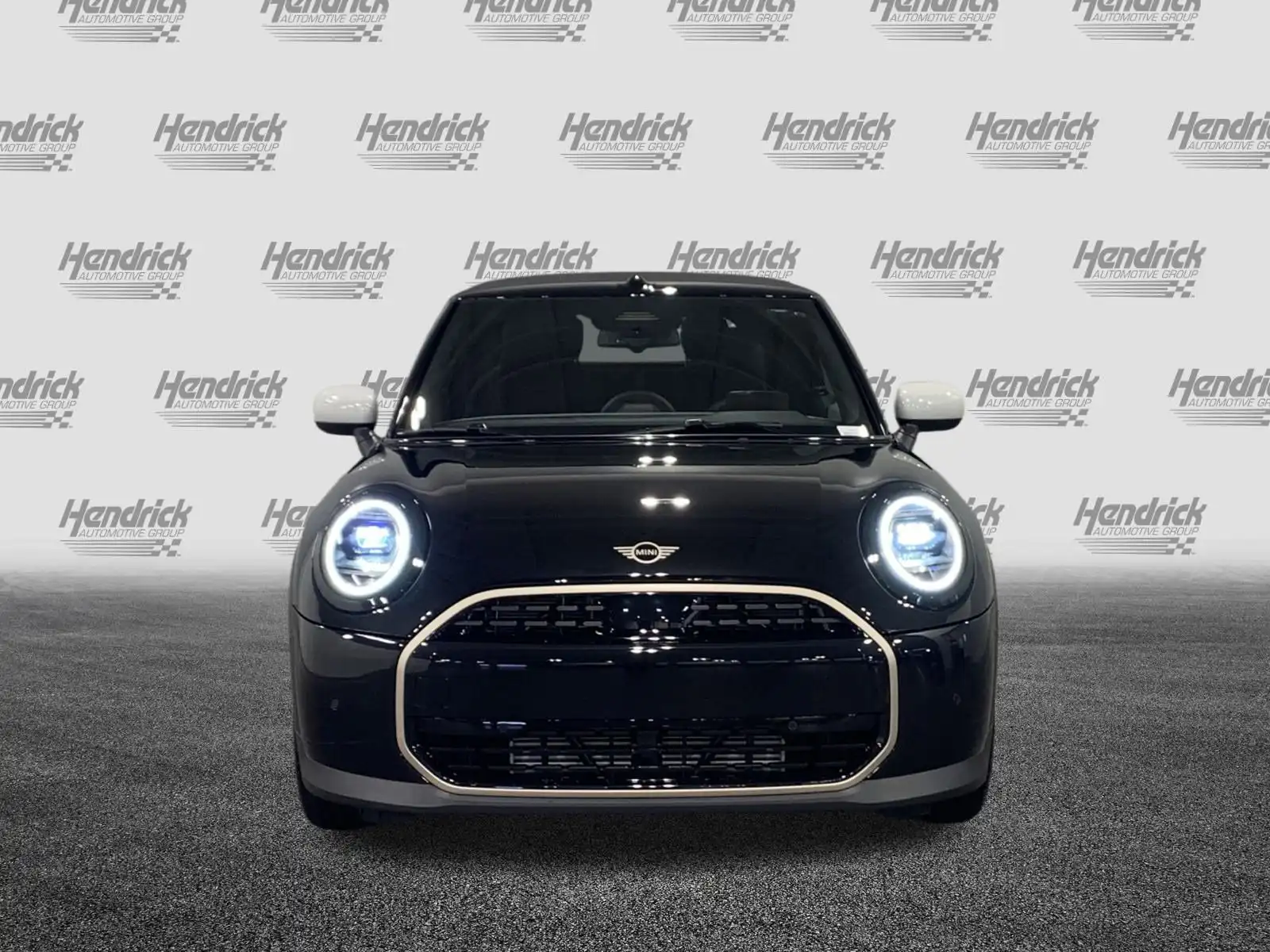 2026 MINI Convertible Cooper Signature's photo