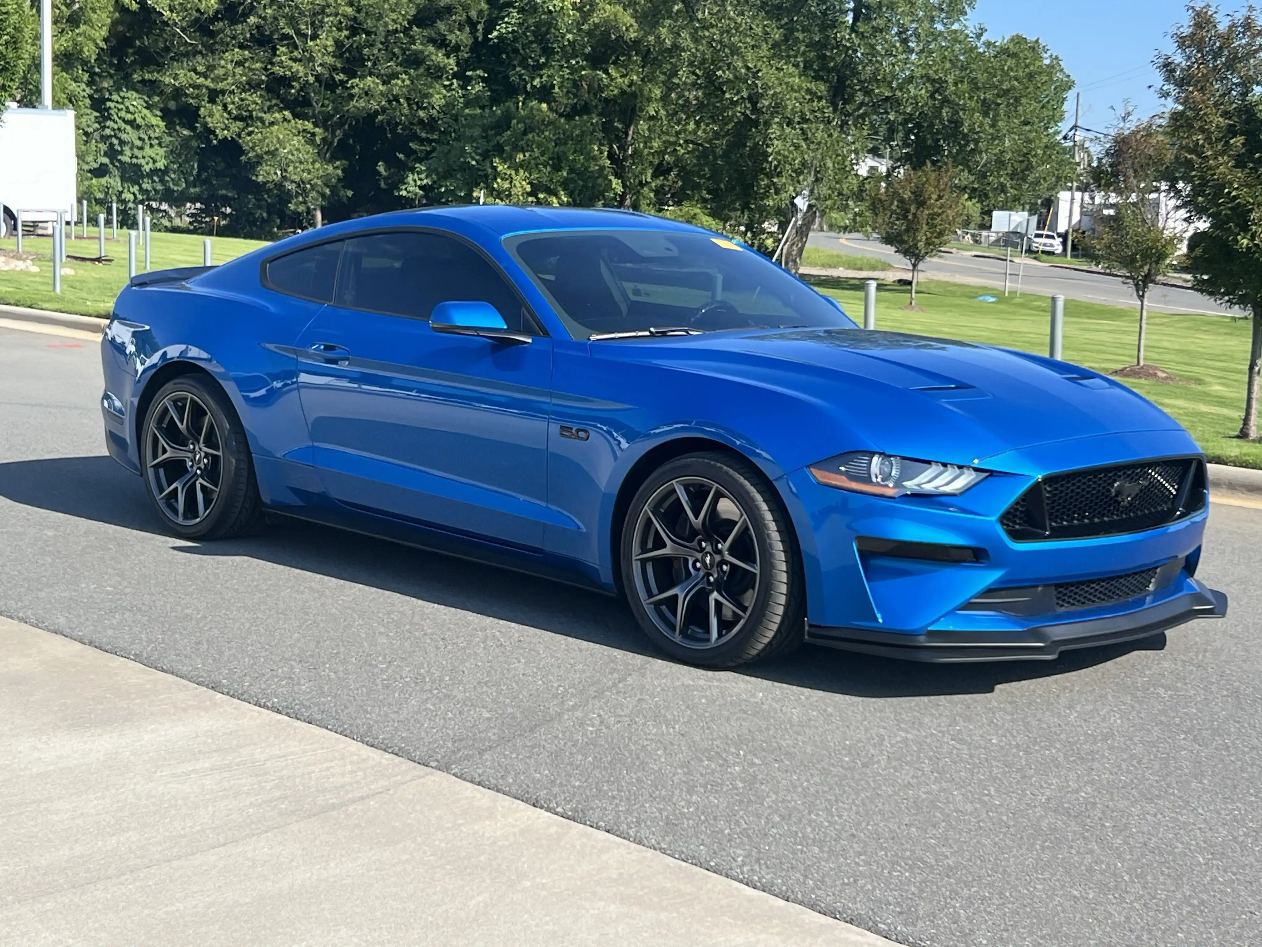 2019 Ford Mustang GT Coupe Premium's photo
