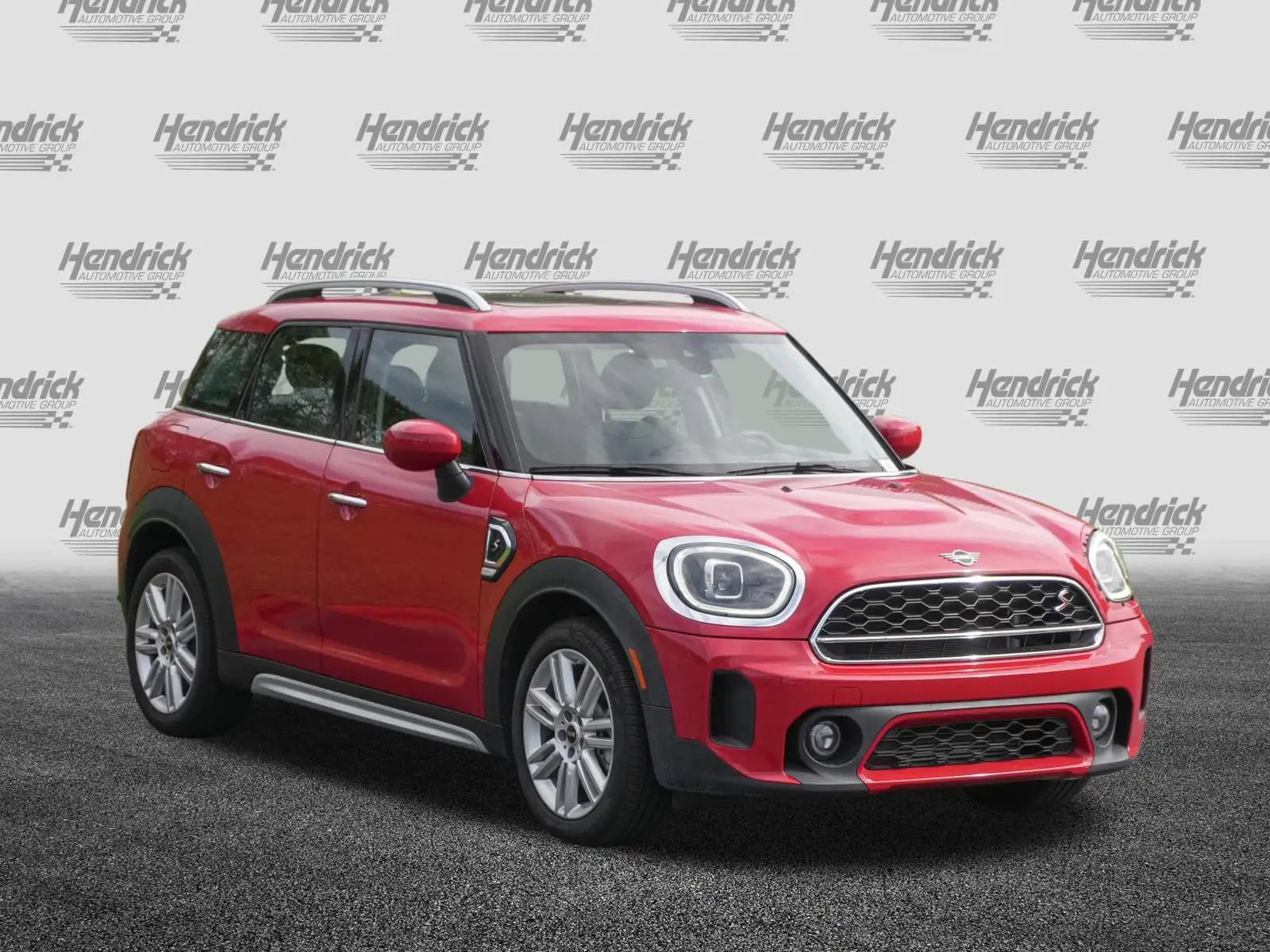 2024 MINI Countryman Cooper S's photo
