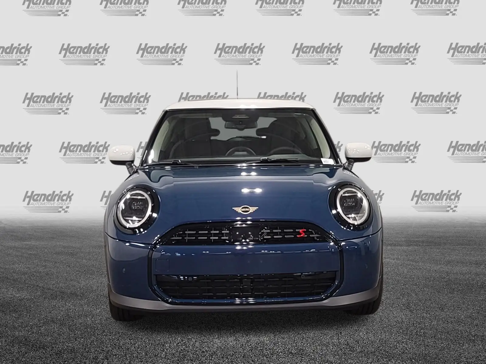 2026 MINI Hardtop Cooper S photo 1