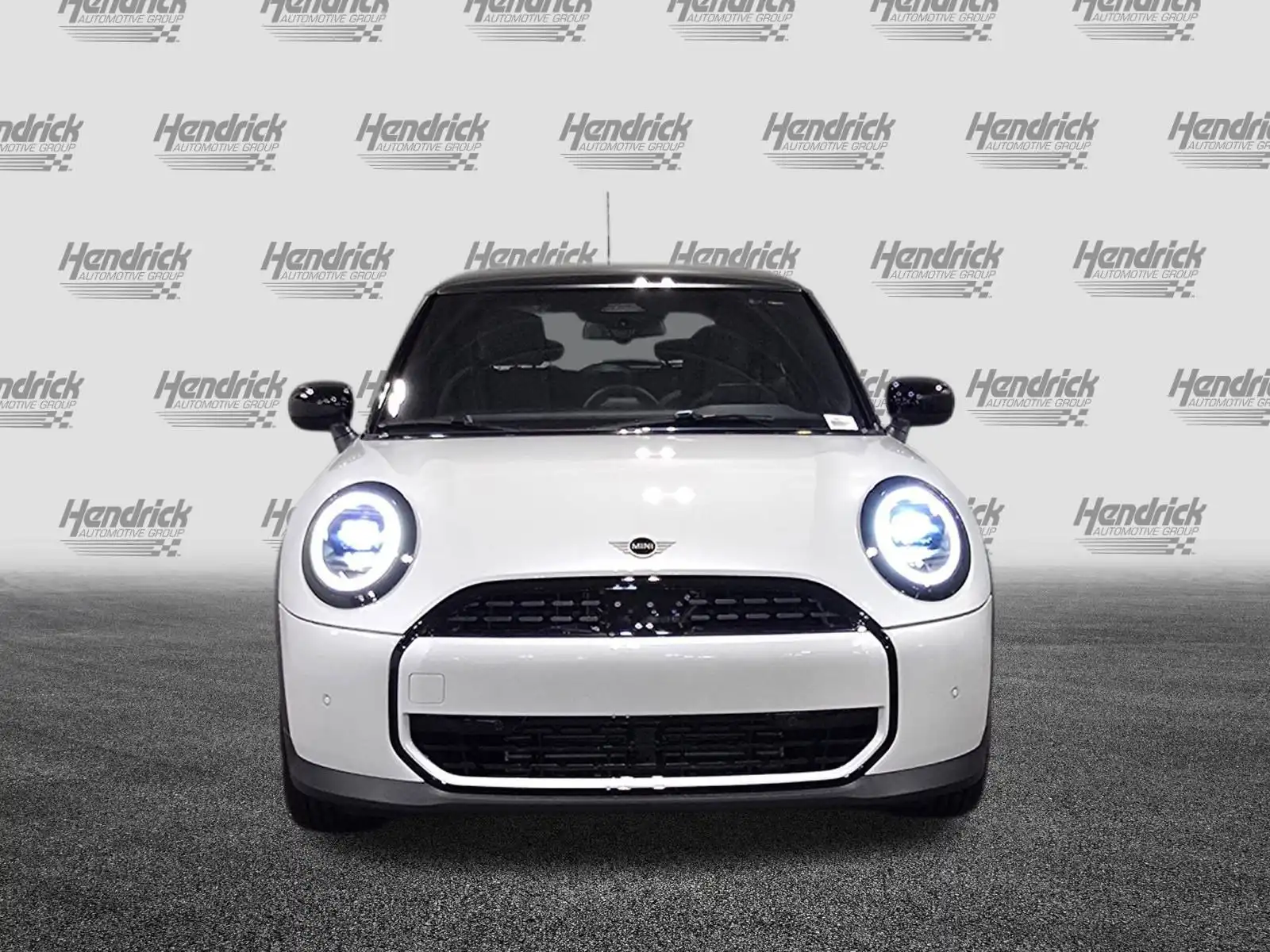 2026 MINI Hardtop's photo