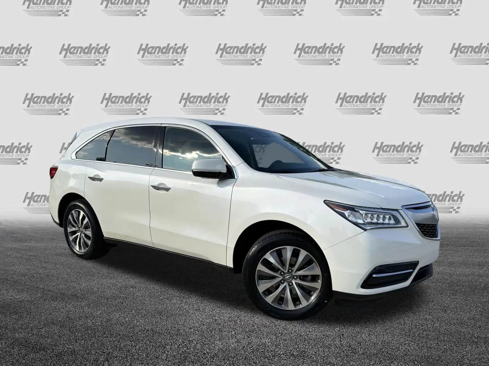 2016 Acura MDX w/Technology & AcuraWatch Package's photo