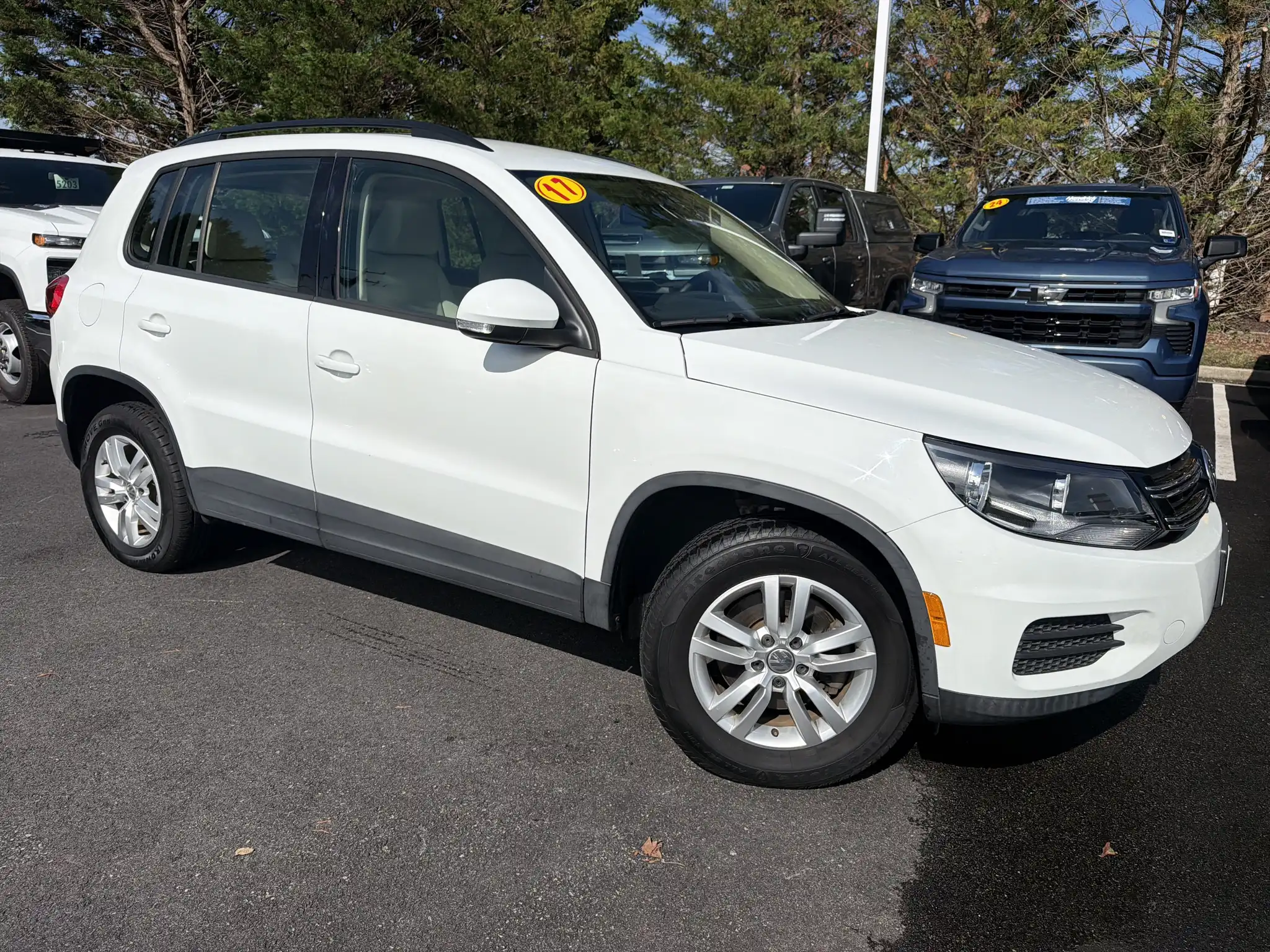 2017 Volkswagen Tiguan 2.0T S 4Motion's photo