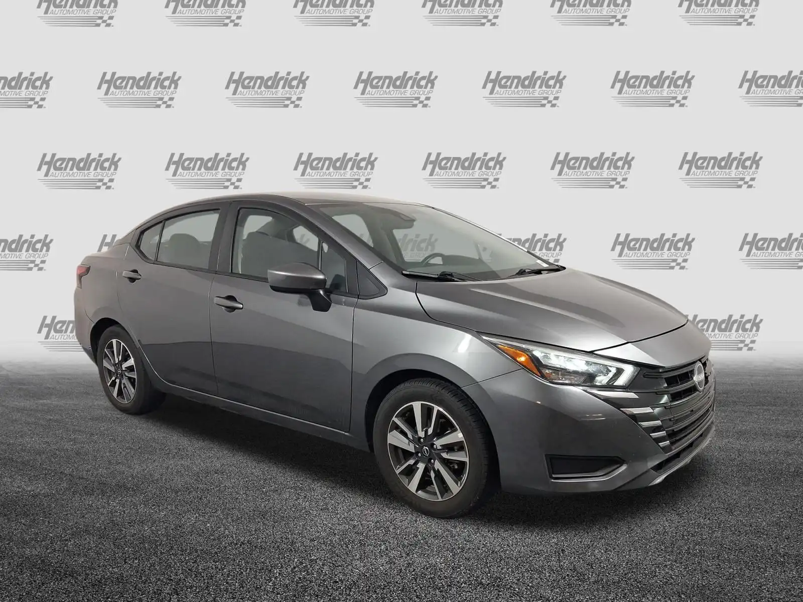 2025 Nissan Versa 1.6 SV CVT's photo