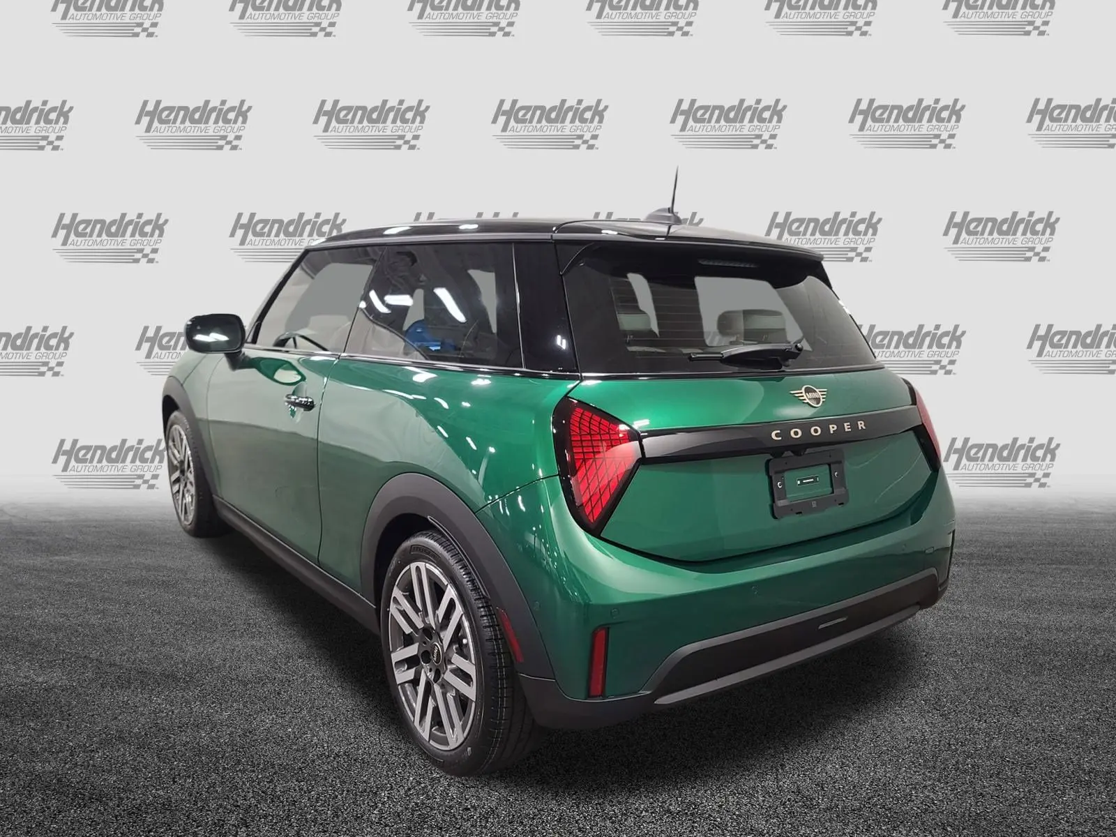 2026 MINI Hardtop undefined photo 5