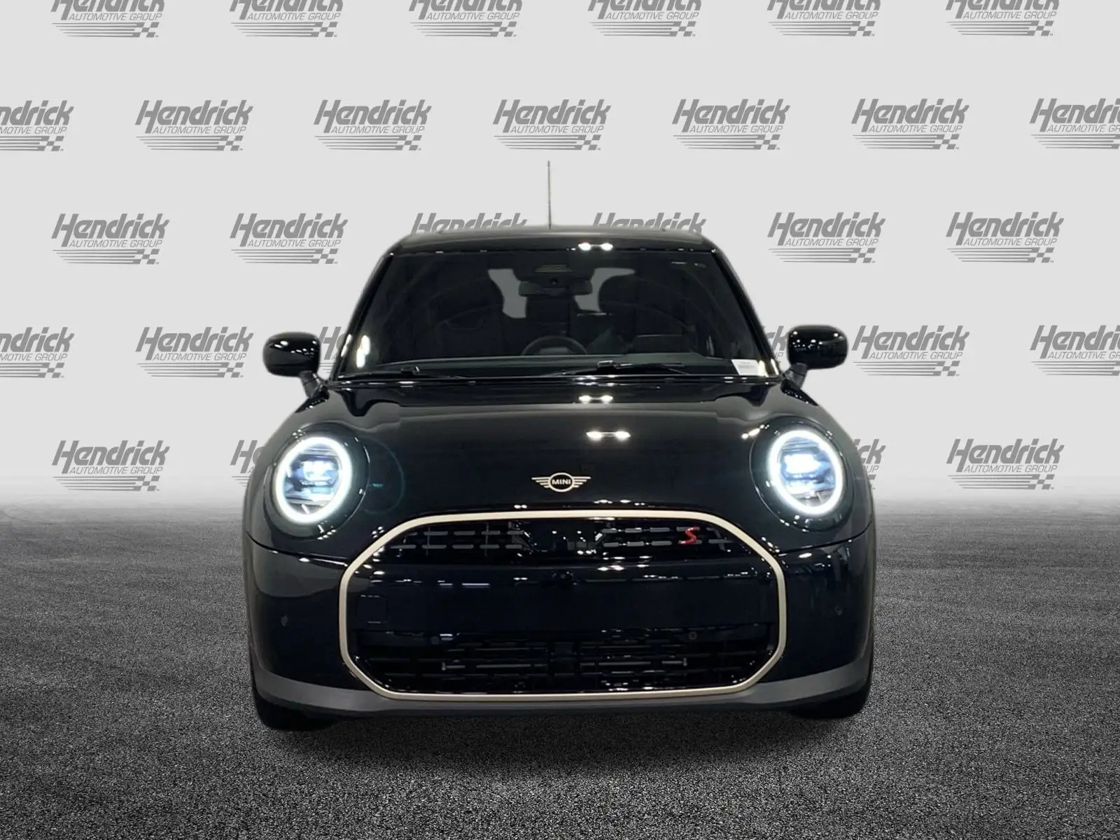 2026 MINI Hardtop Cooper S photo 1