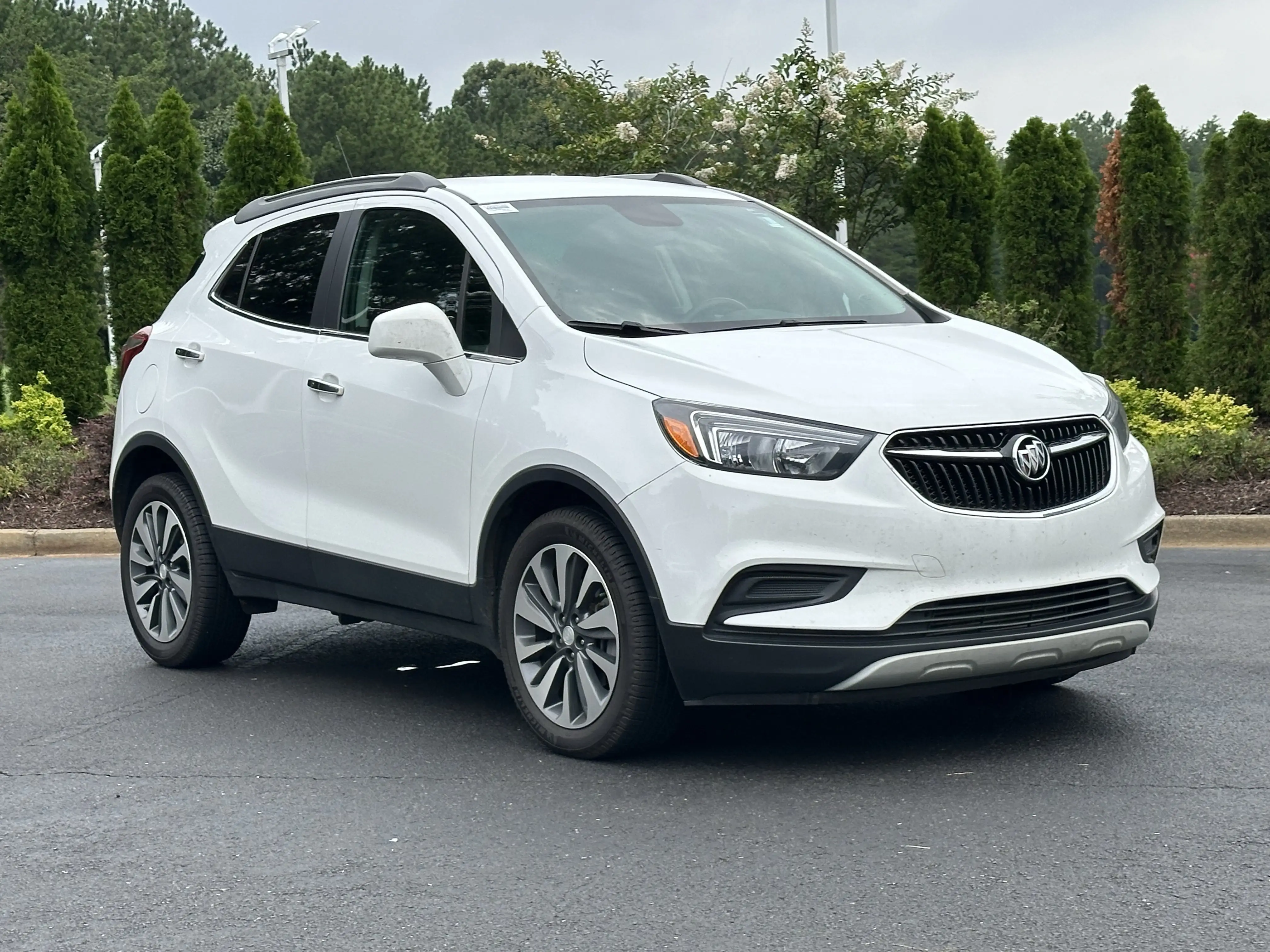 2022 Buick Encore Preferred photo 1
